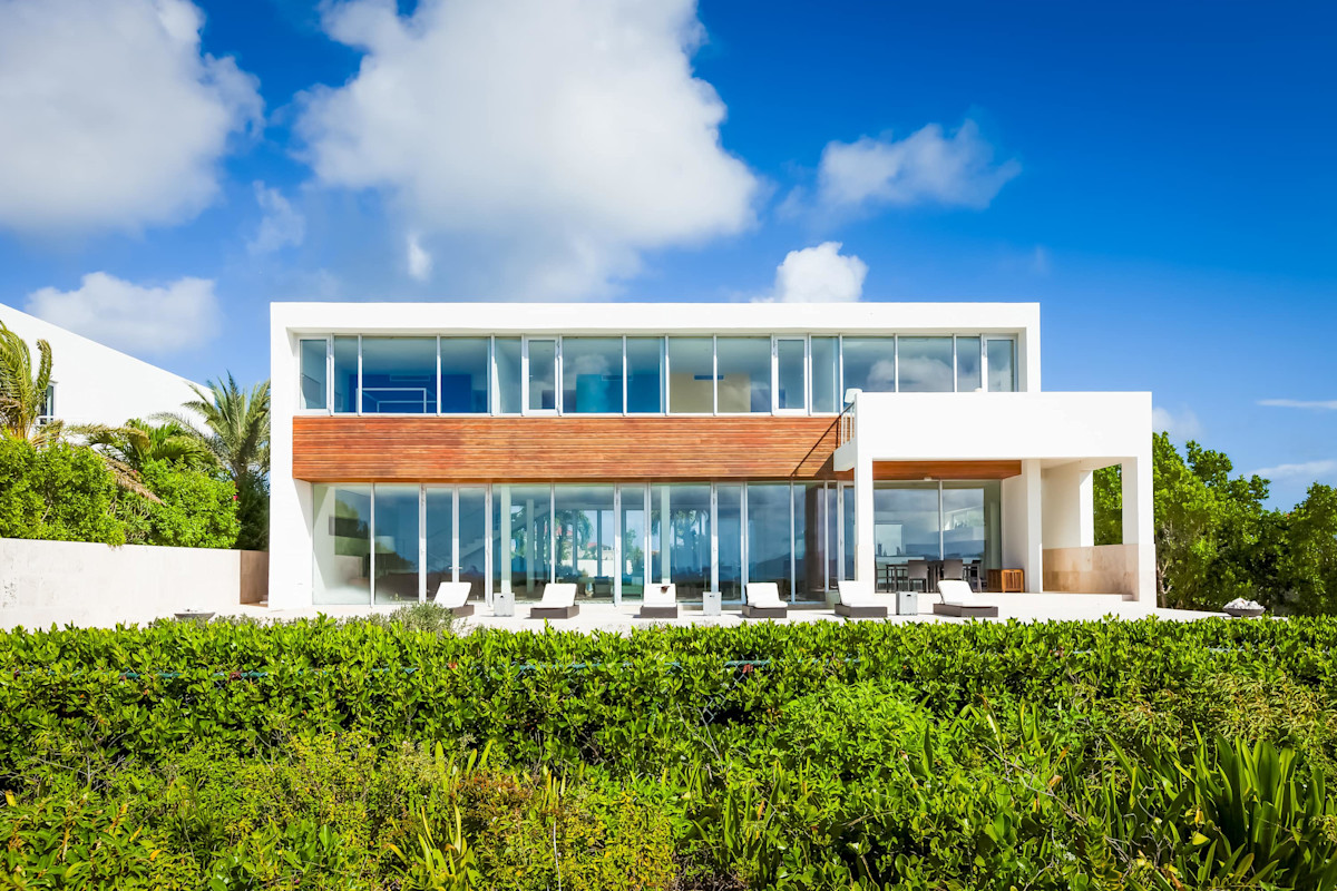 Villa Beaches Edge property image
