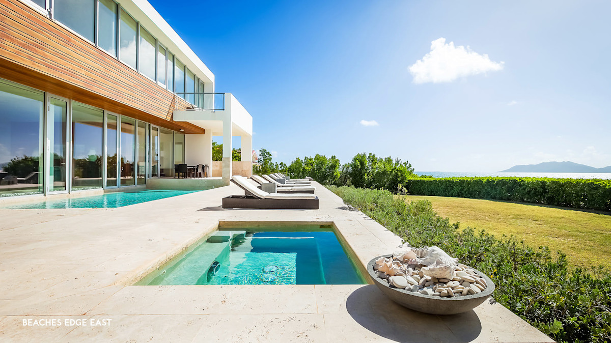 Villa Beaches Edge property image