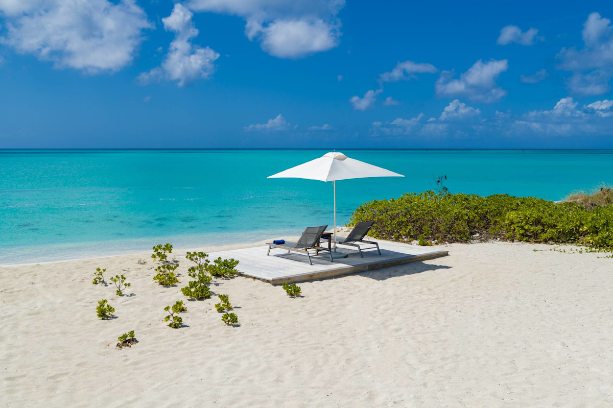 BEACH HOUSE At Hawks property image