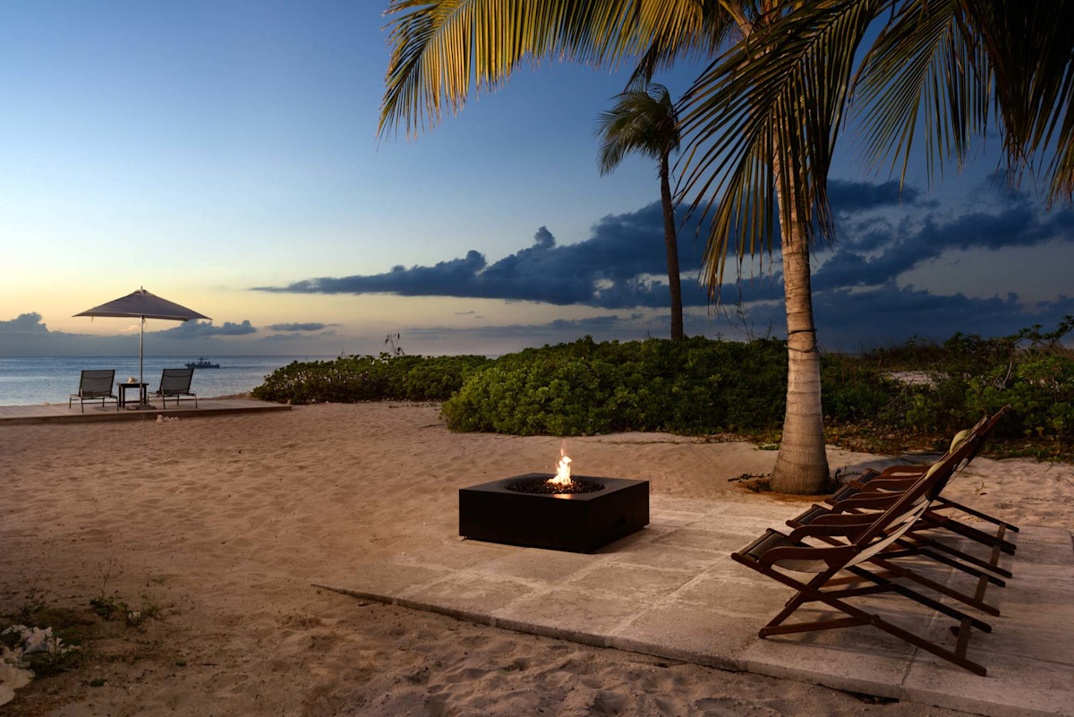 BEACH HOUSE At Hawks property image