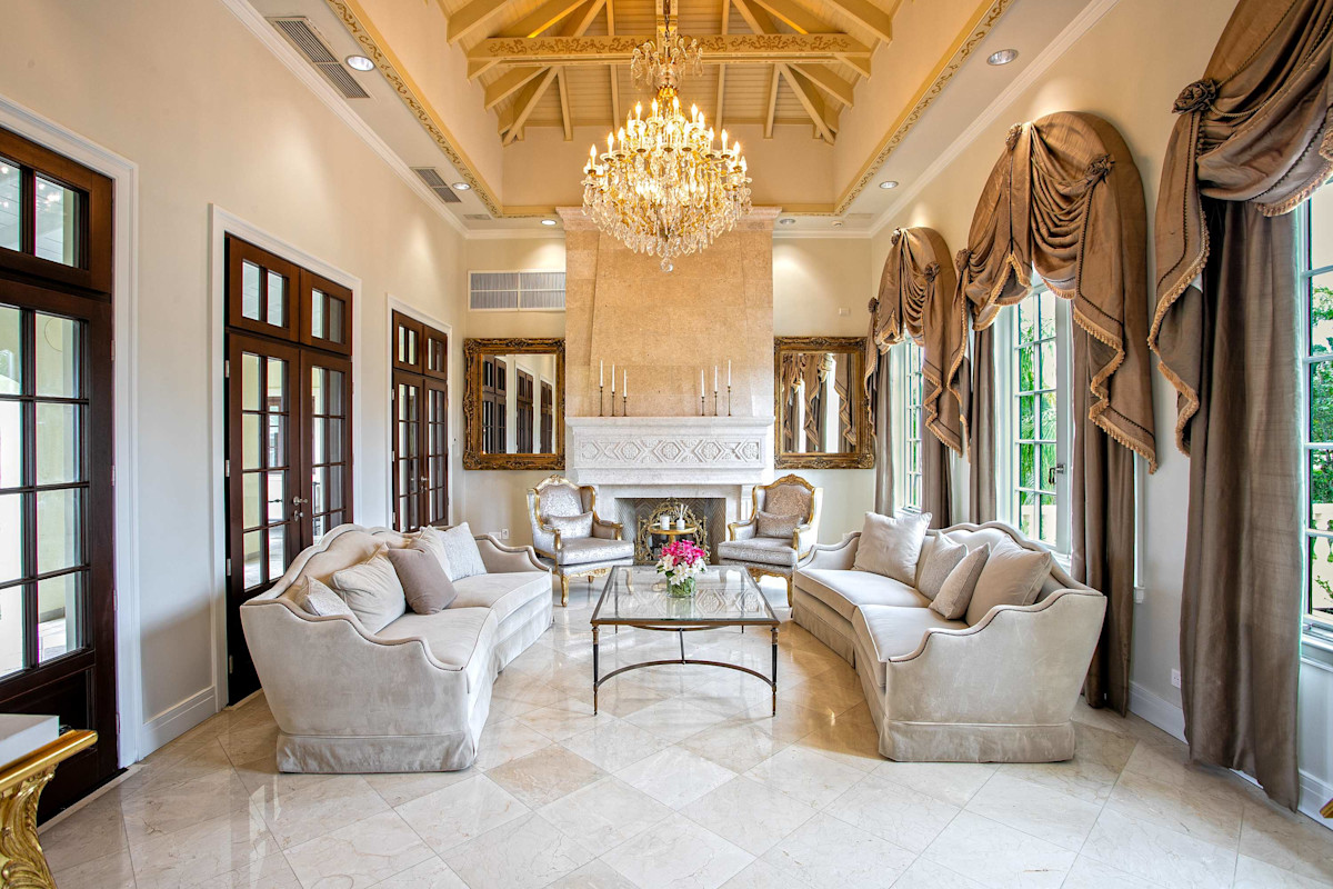 Chateau Des Palmiers property image