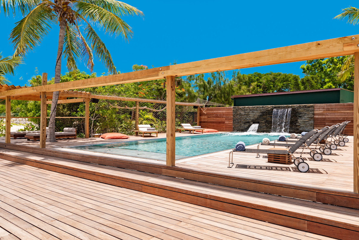 Silver Sands property image