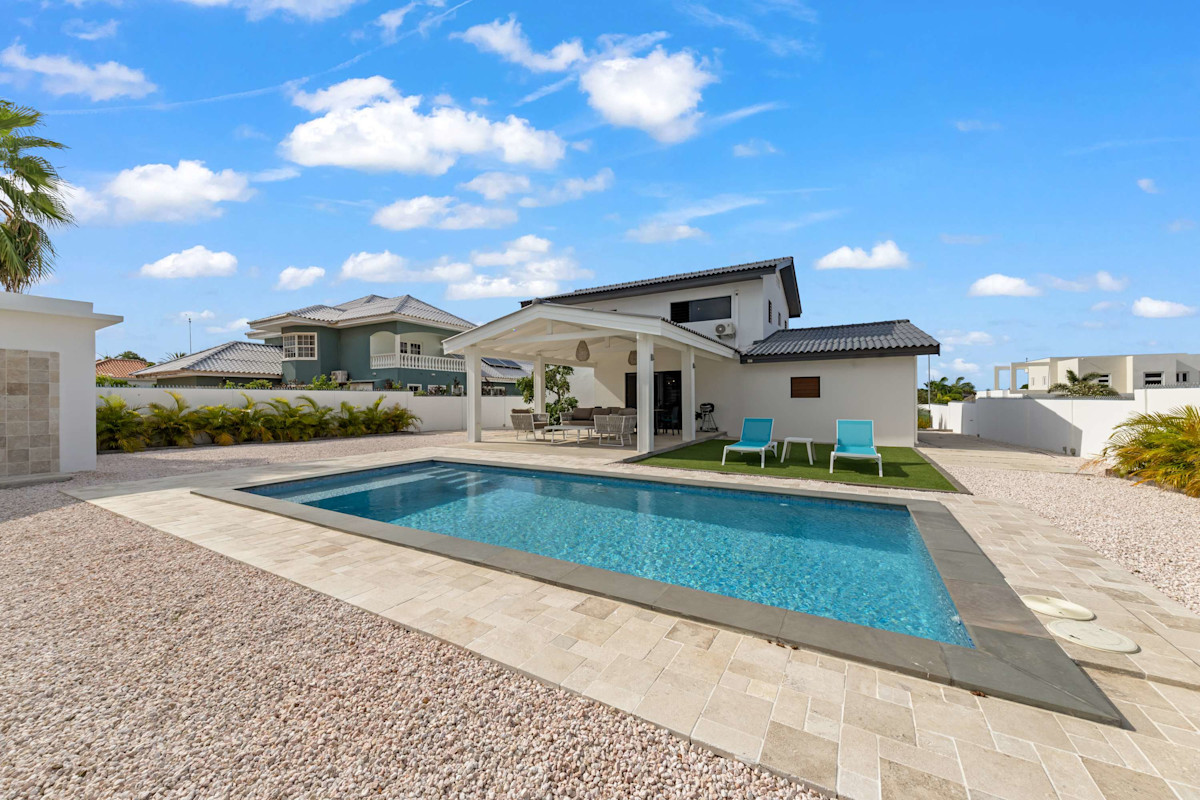 private pool