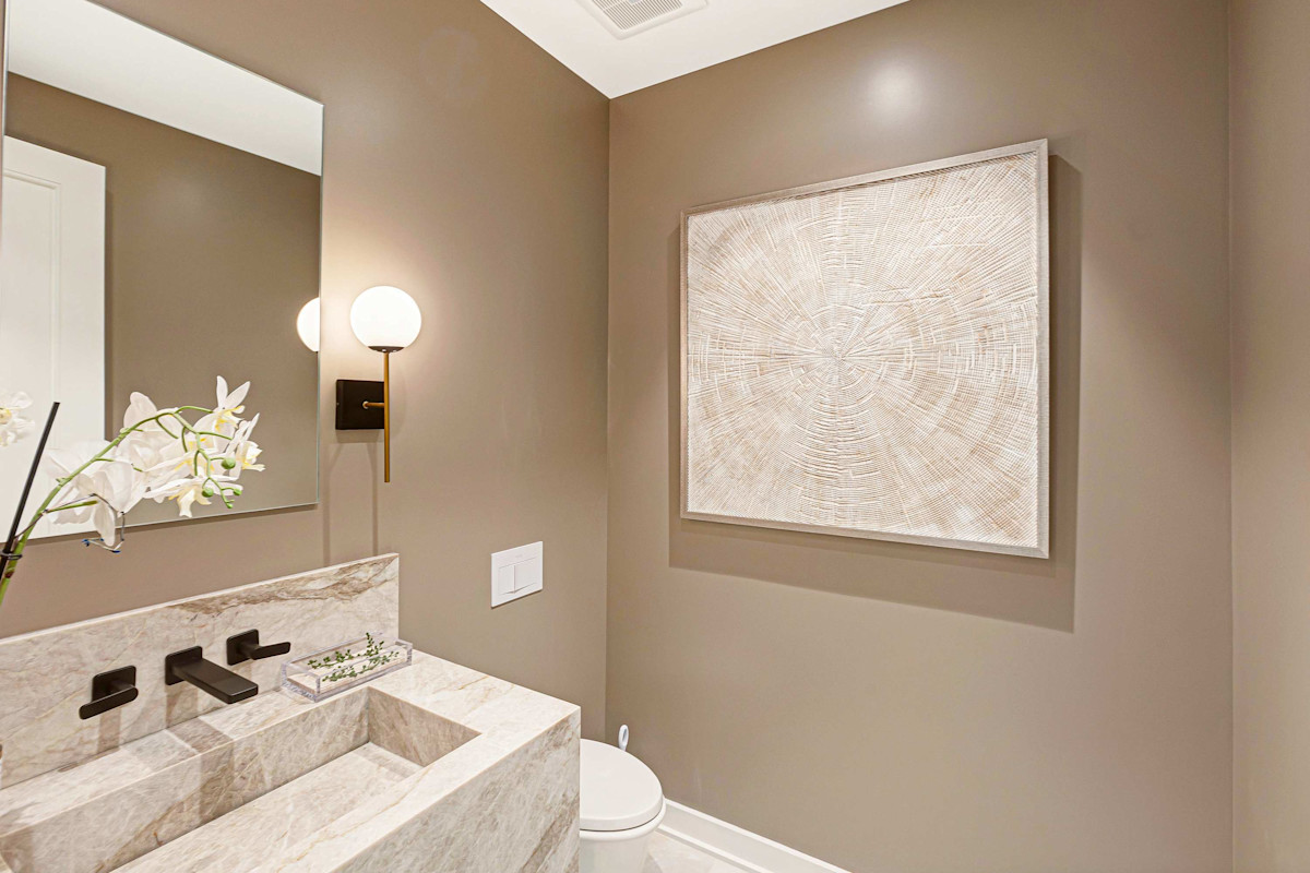 AQUA3BED 402 property image