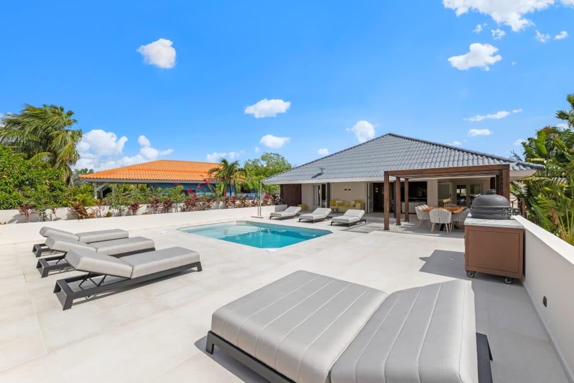 Yellow Lotus Villa property image