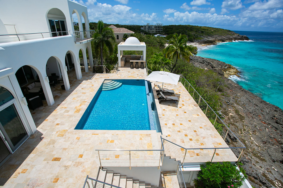 Villa AZUL property image