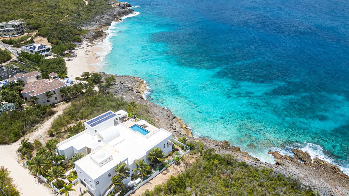 Villa AZUL property image