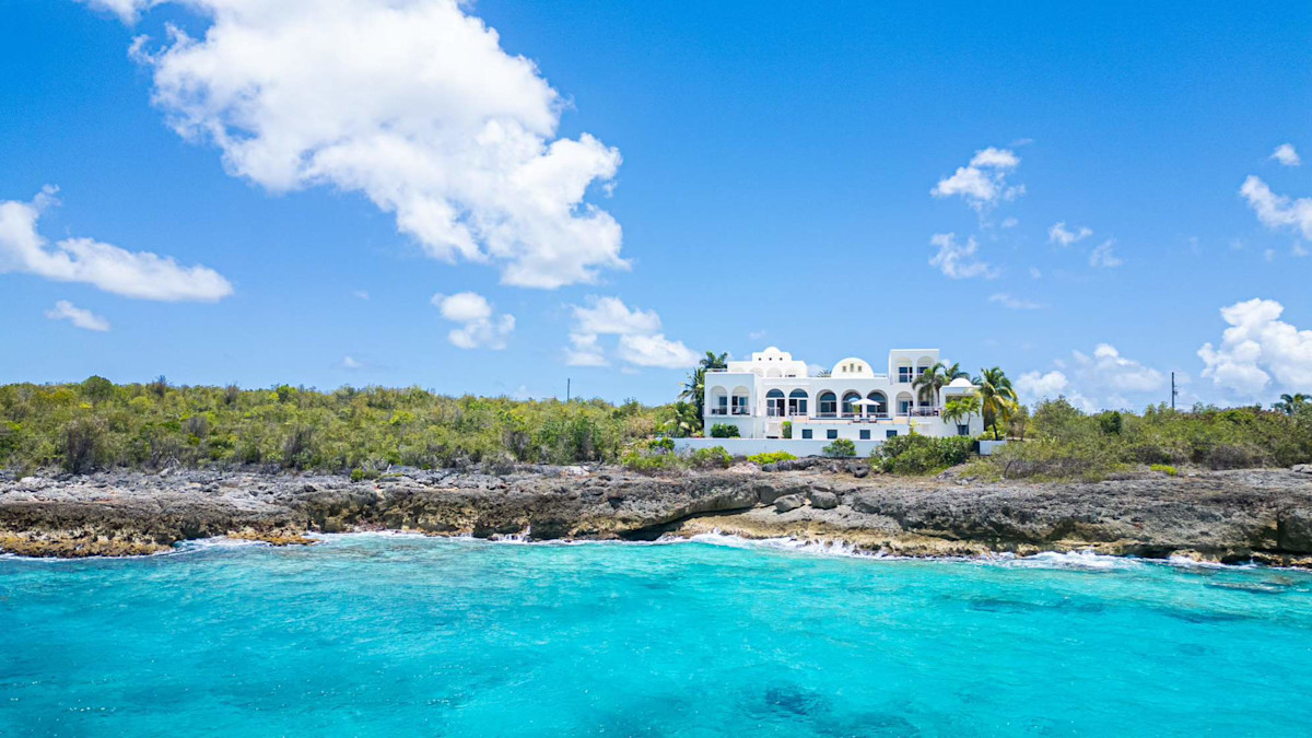 Villa AZUL property image