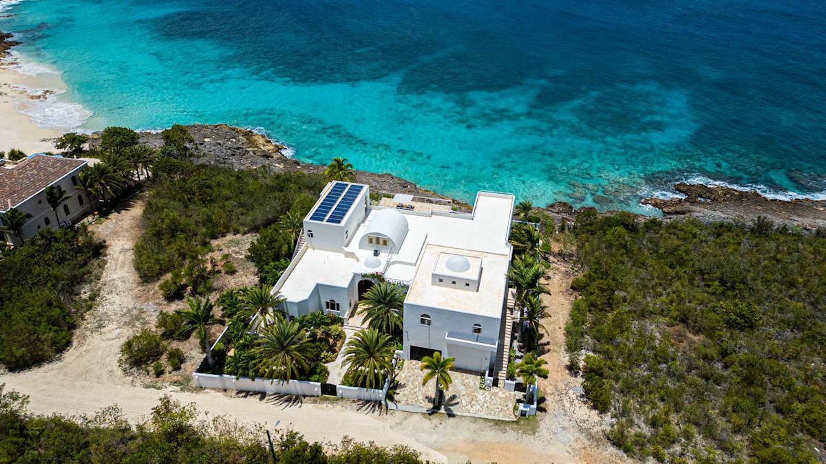 Villa AZUL property image