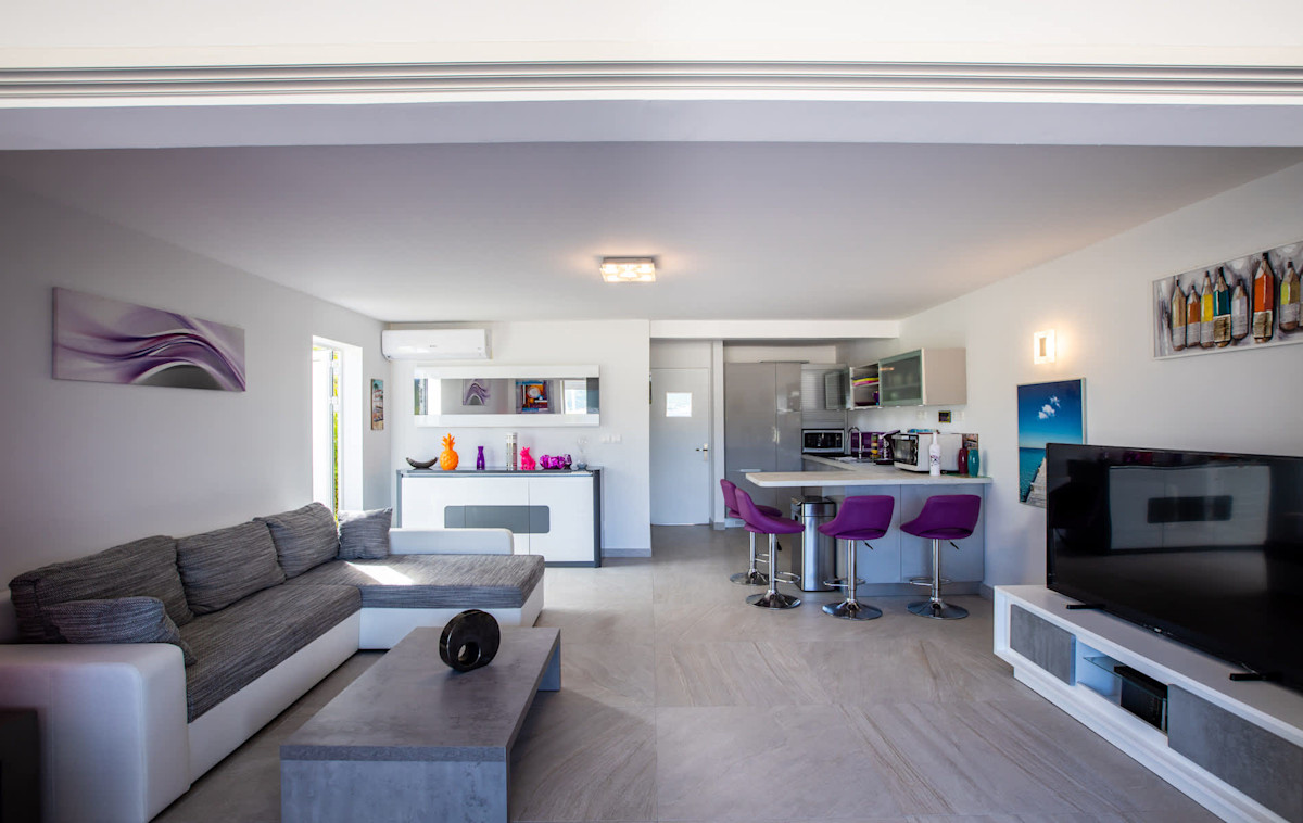 Ski Beach property image