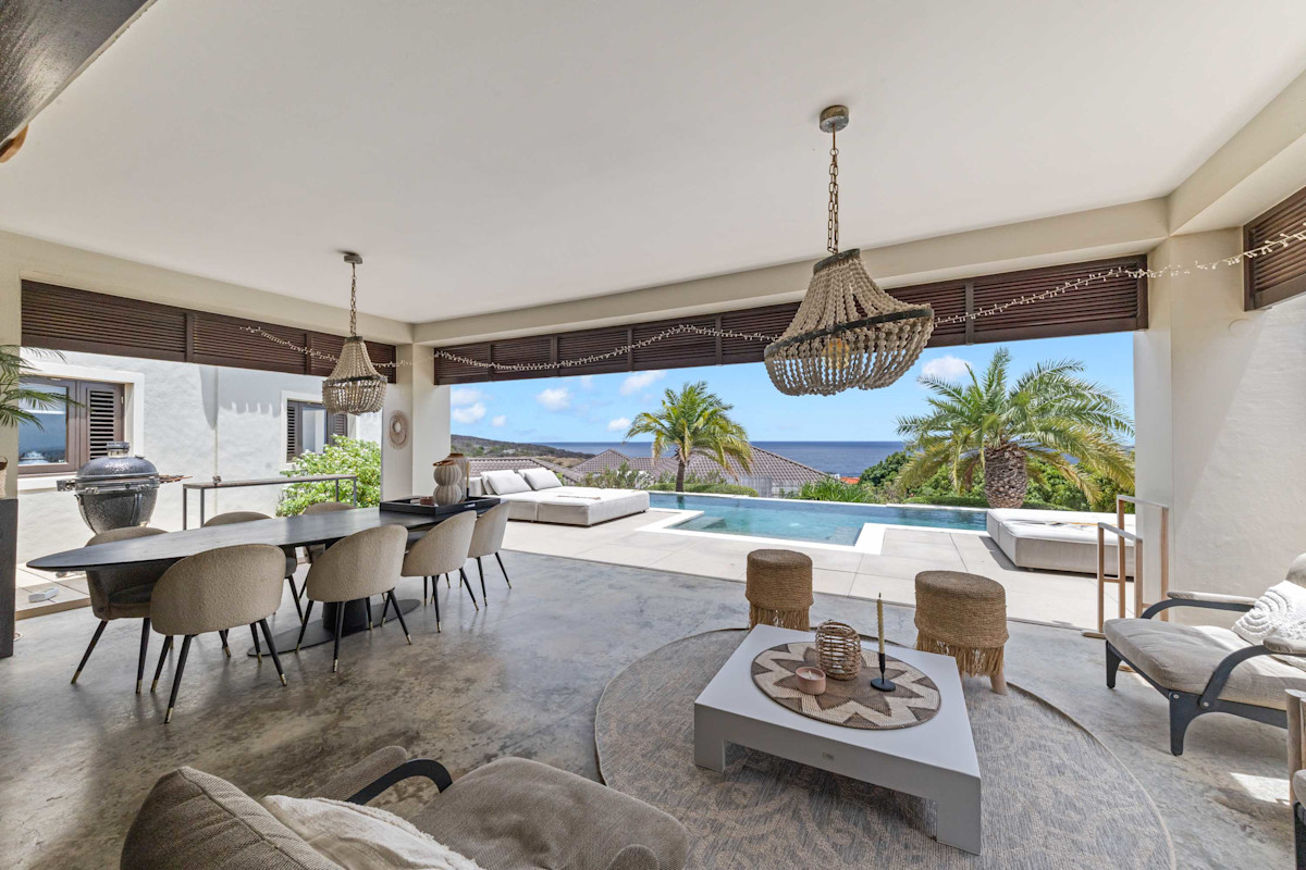 Azure Horizon property image