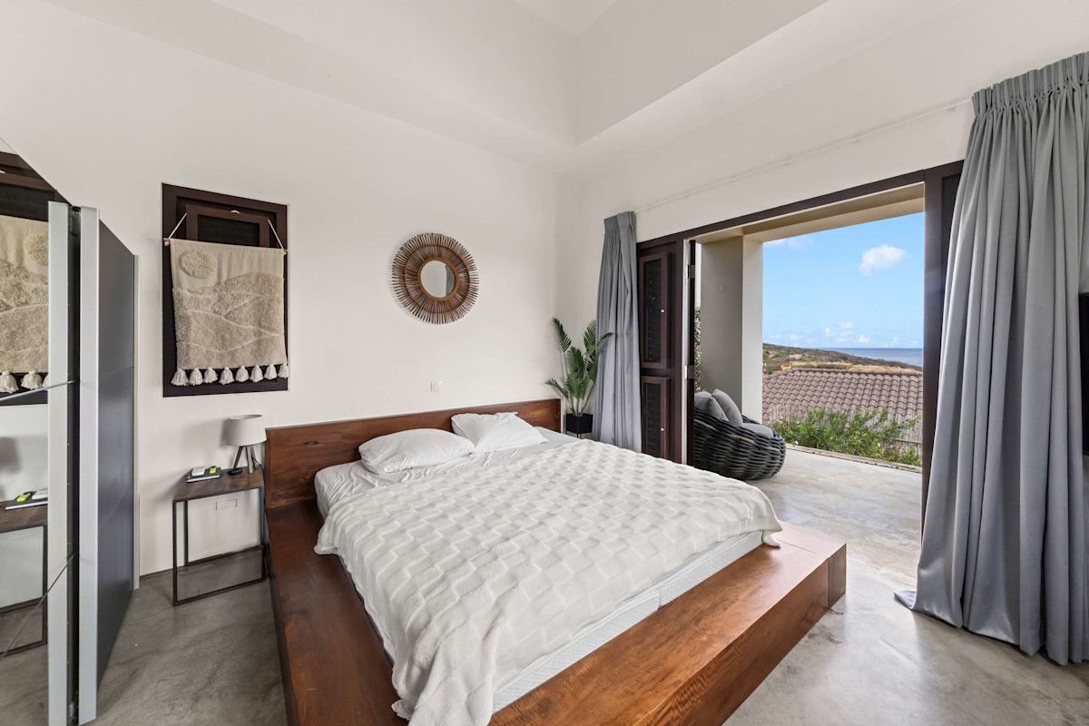 Azure Horizon property image
