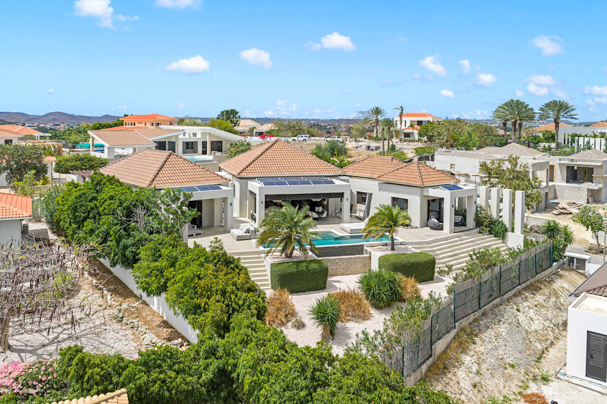 Azure Horizon property image