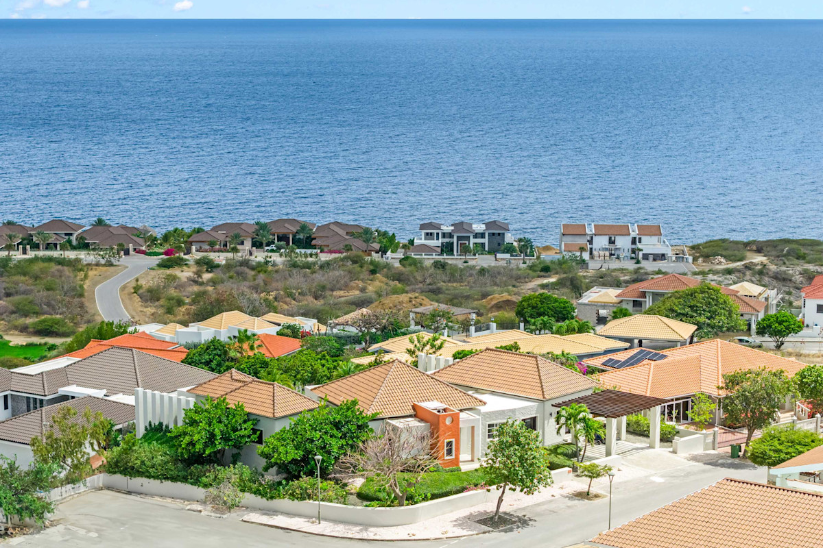 Azure Horizon property image