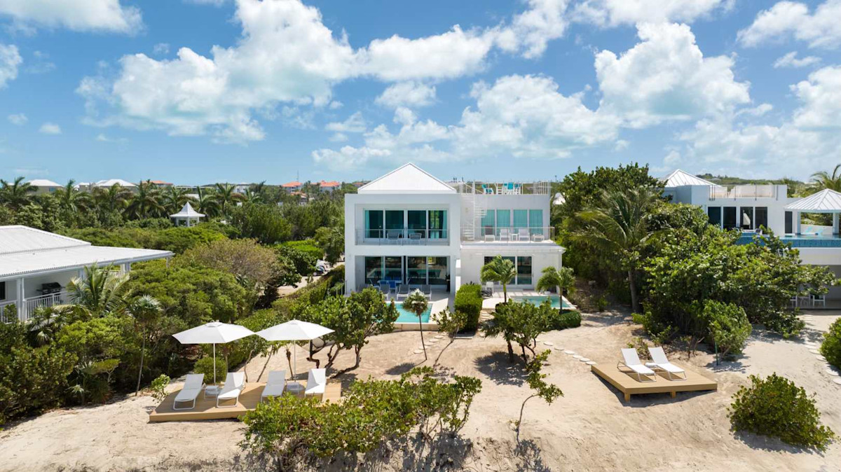 Sandpebble property image