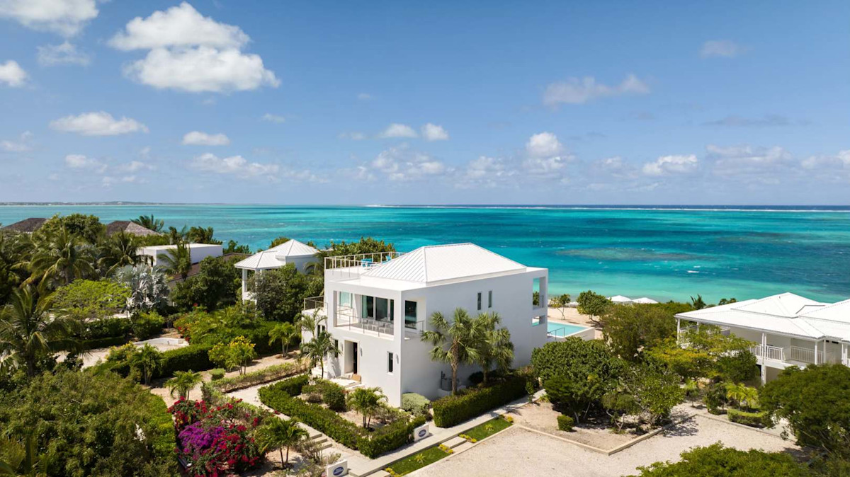 Sandpebble property image