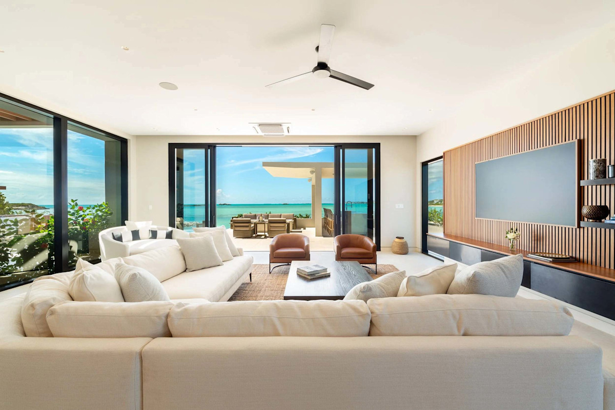 Villa Solara property image
