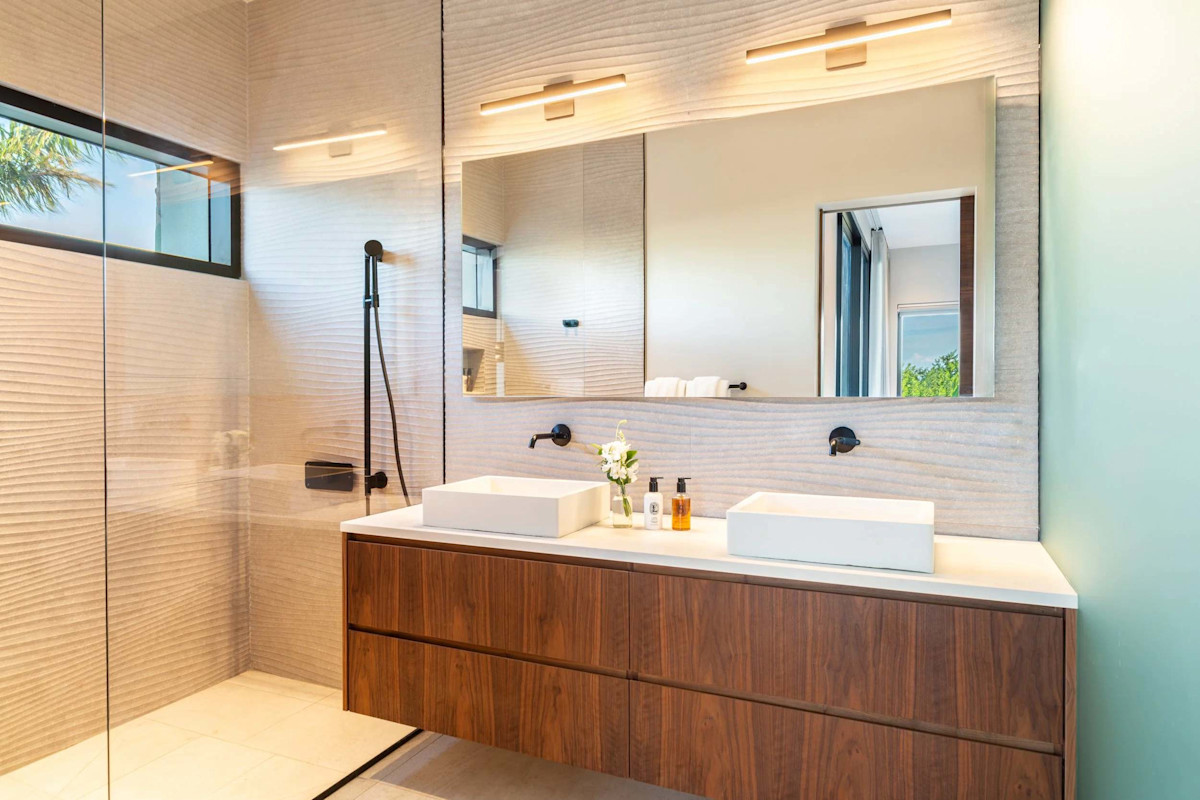 Villa Solara property image
