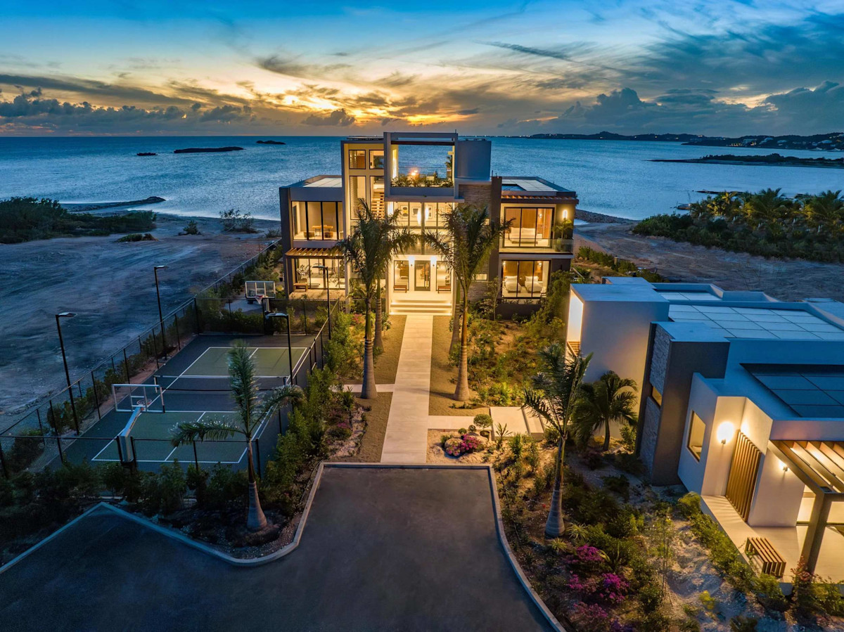 Villa Solara property image
