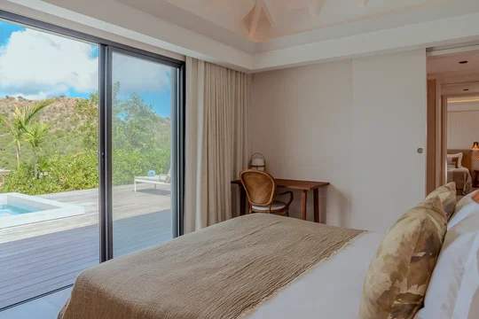 Lollipop property image