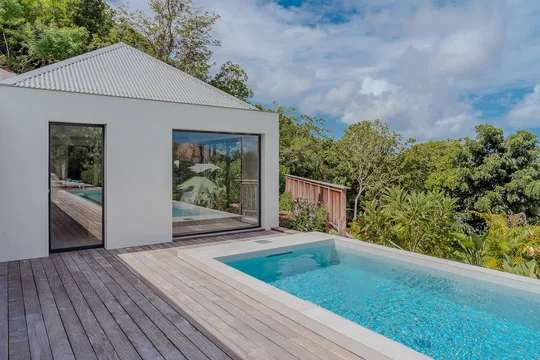 Lollipop property image