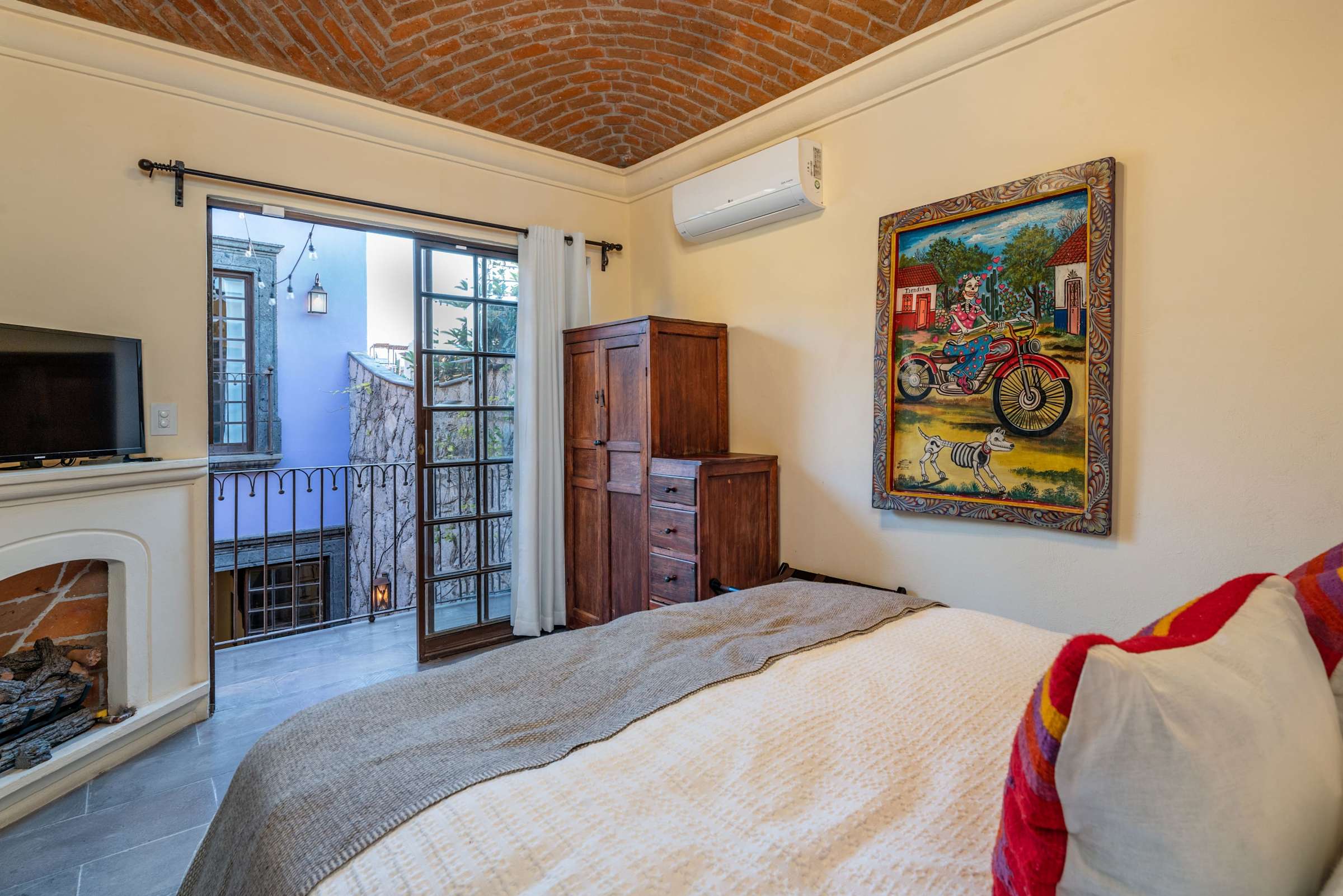 2nd Bedroom