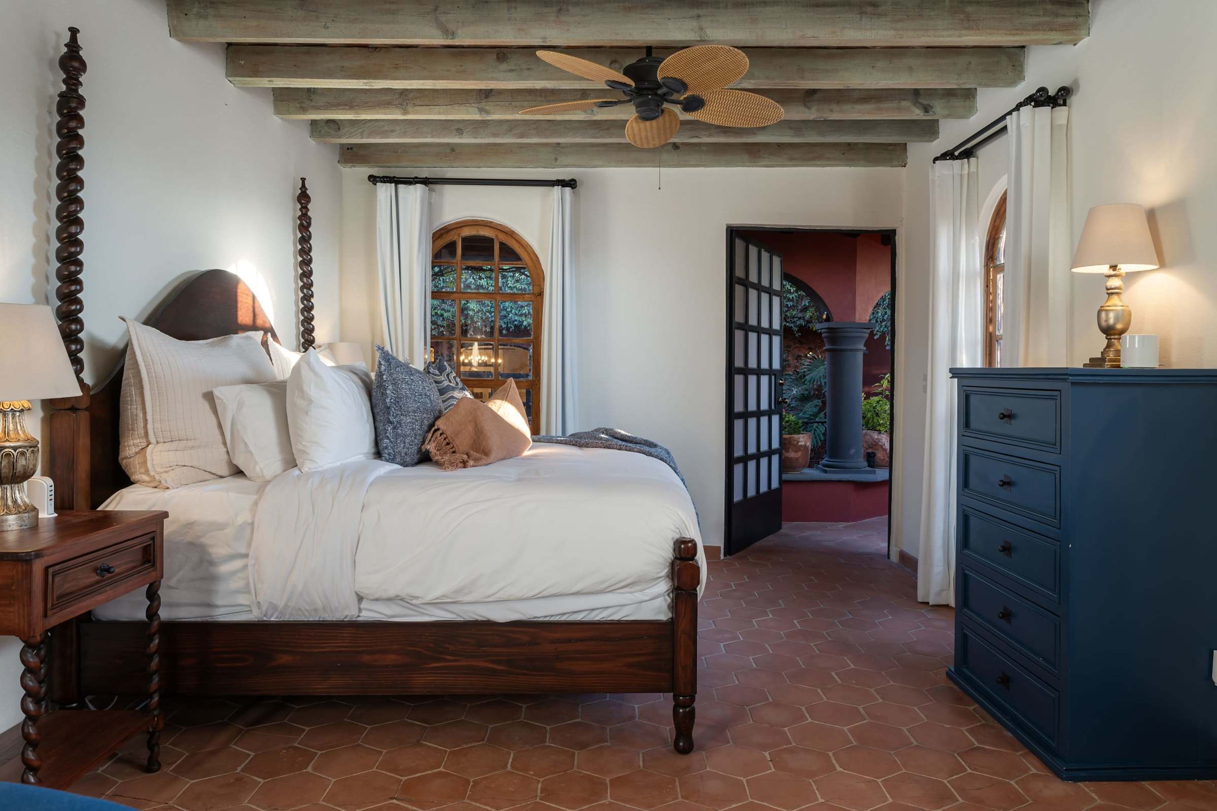 Bedroom 2 with king bed