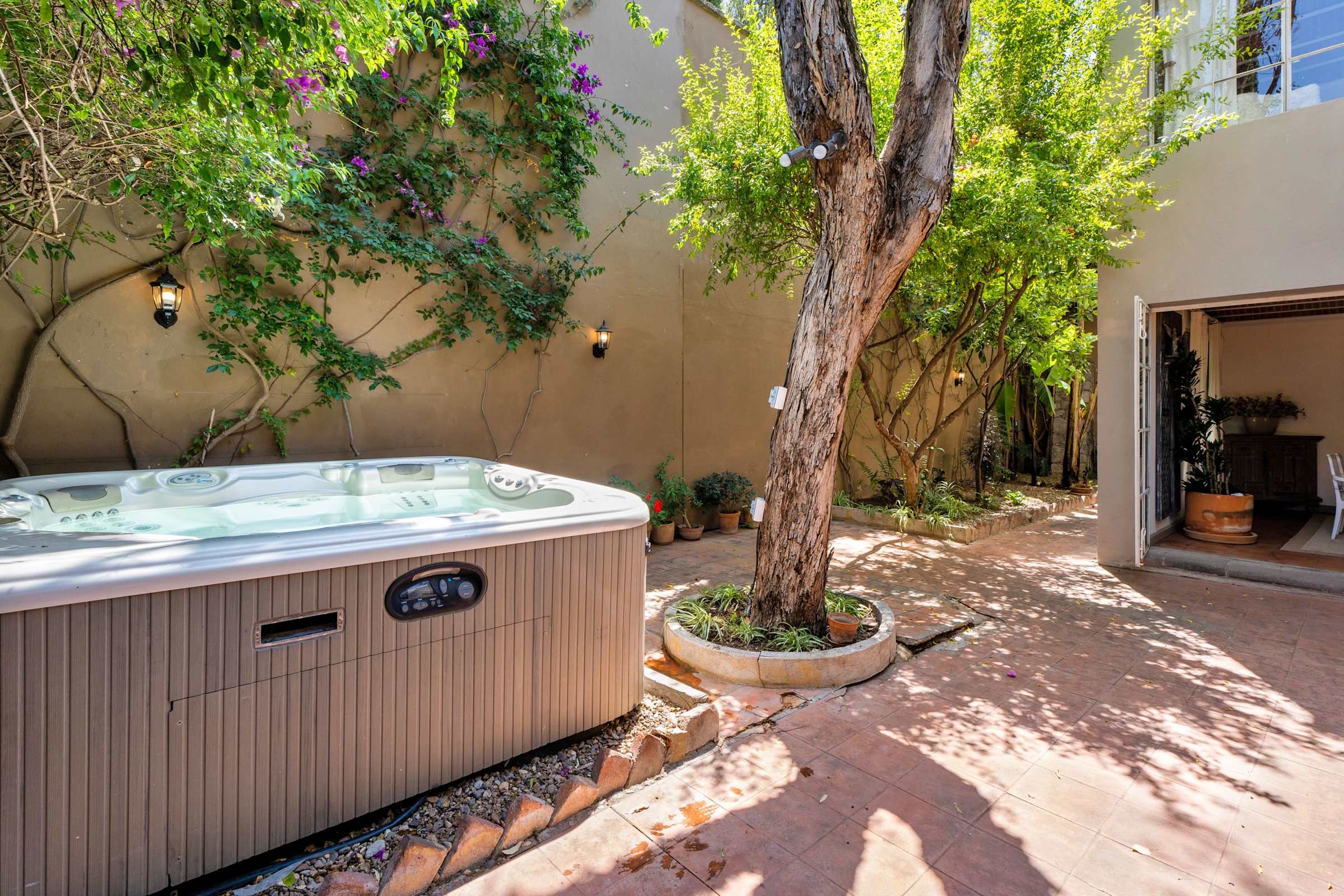 Casa Tranquilo 4BR Home by Rosewood with Hot Tub 2
