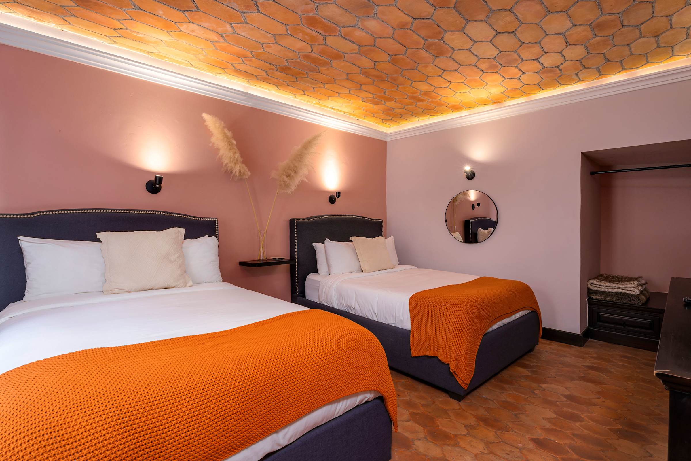 Casa Vista 6BR Villa, 16p Jacuzzi Pool & Breakfast 35