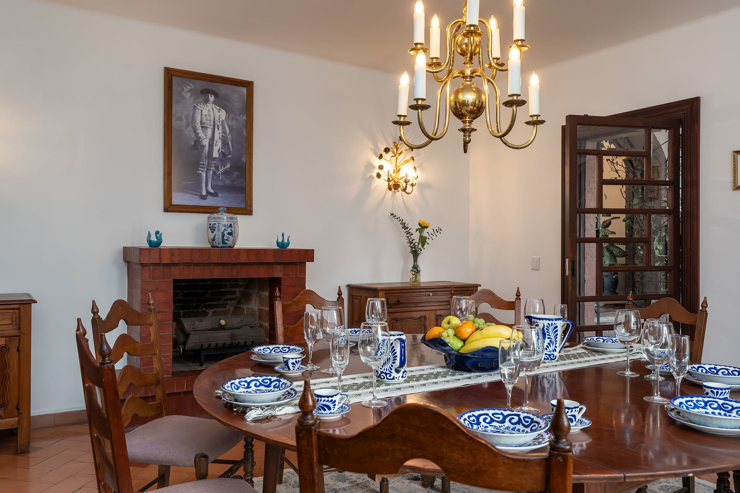 Casa Pedro Vargas: 6BR Estate w/ Hot Tub & Modern Comforts 47