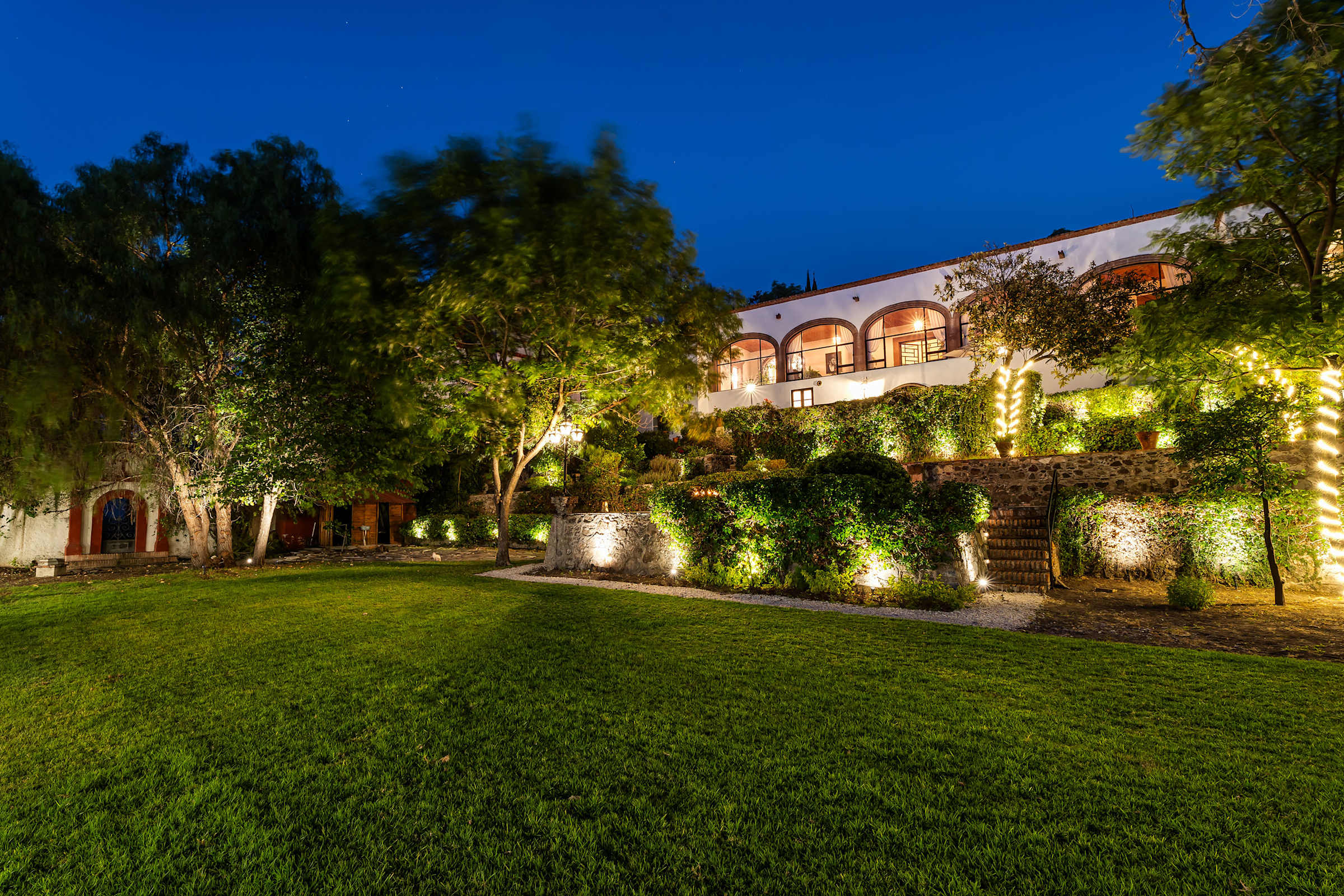 Casa Pedro Vargas: 6BR Estate w/ Hot Tub & Modern Comforts 57