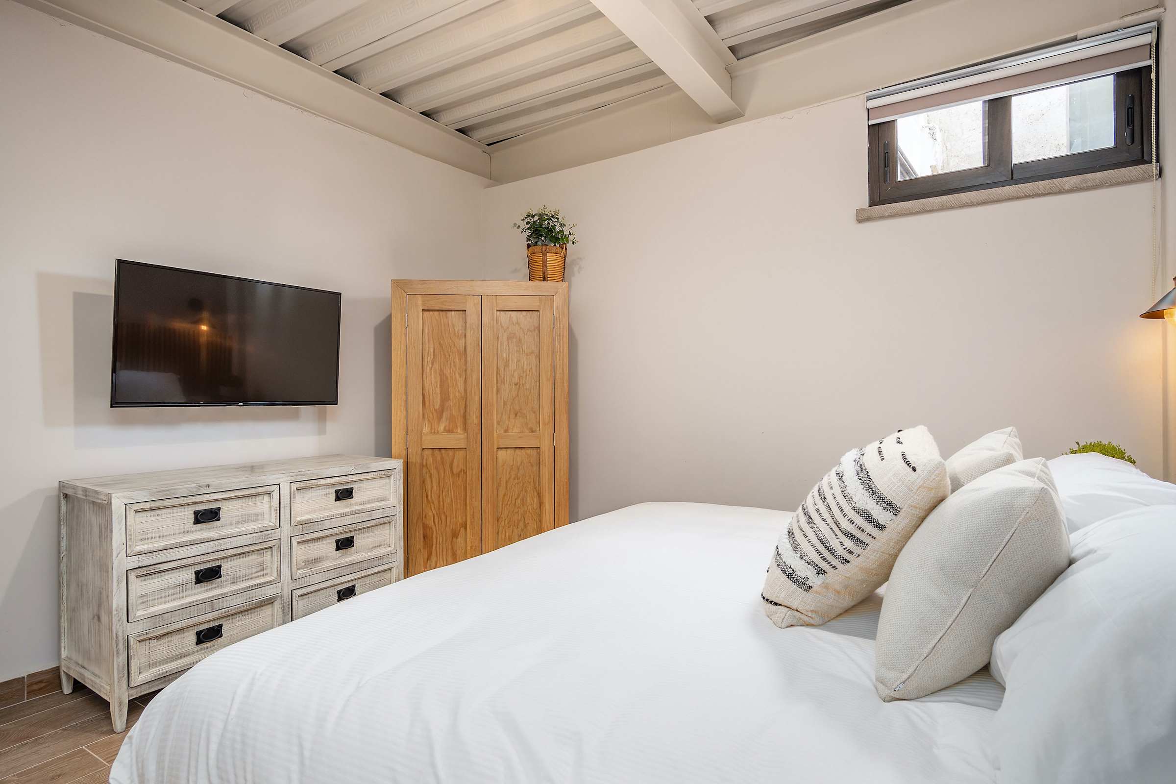 King Bedroom