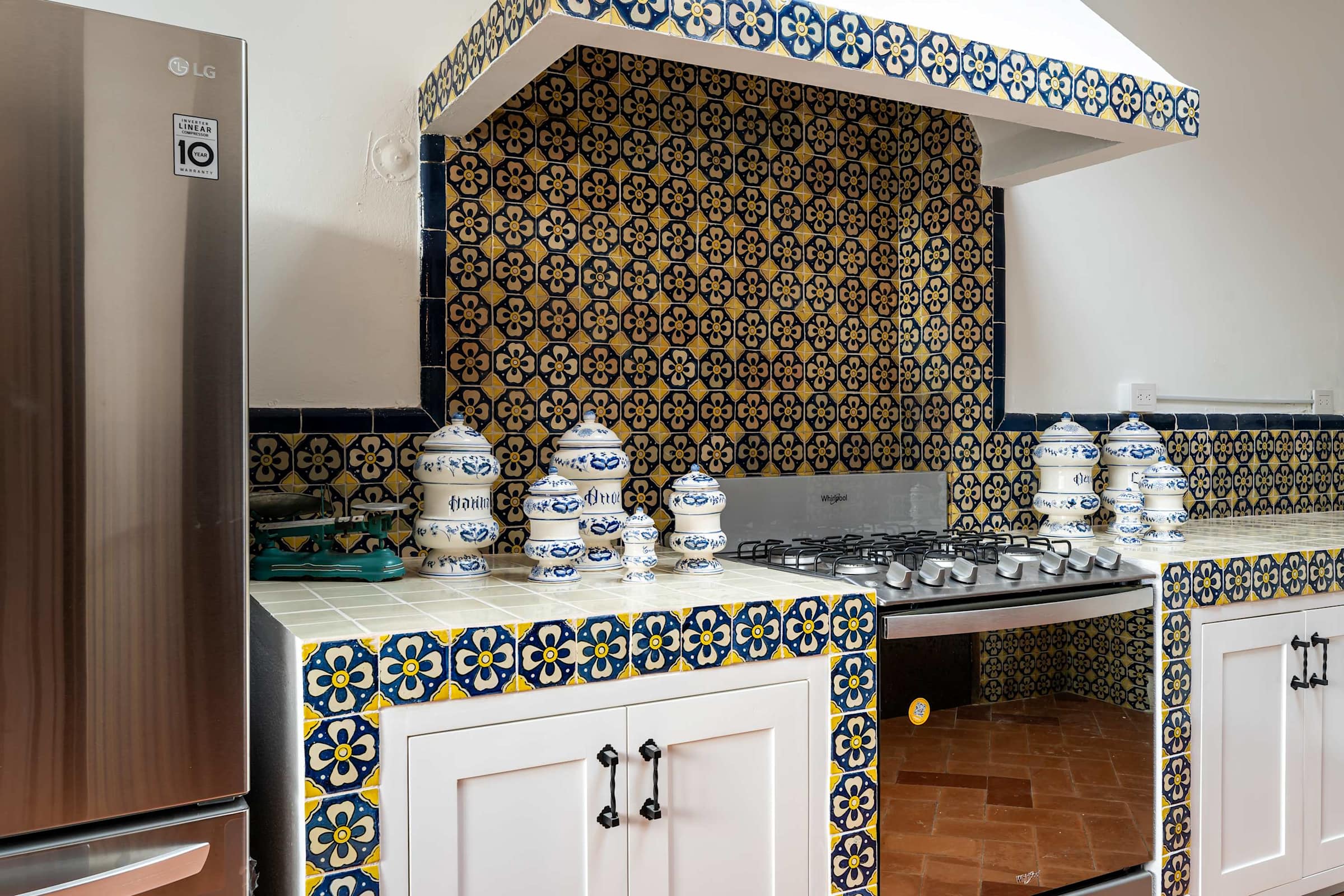 Casa Pedro Vargas: 6BR Estate w/ Hot Tub & Modern Comforts 48