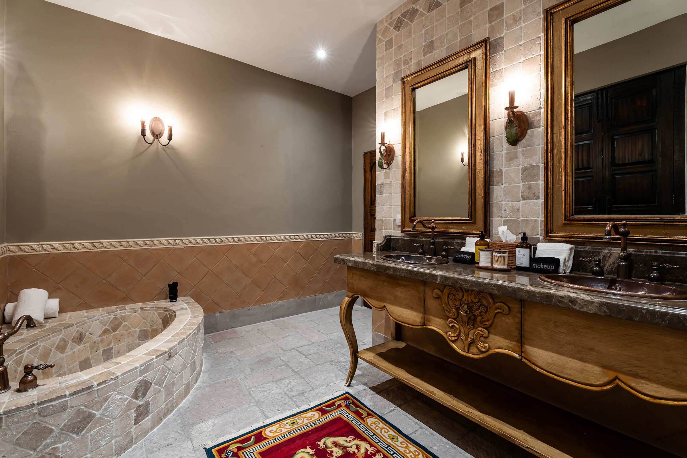 Casa Faroles, Designer 7BR Villa with Pool Jacuzzi & Full Staff 28