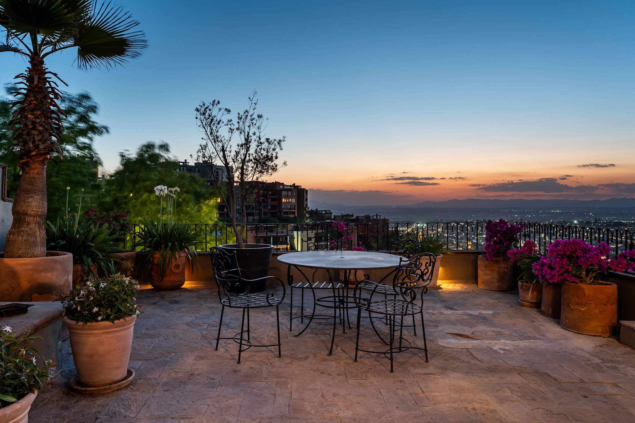 Casa Faroles, Designer 7BR Villa with Pool Jacuzzi & Full Staff · photo 71
