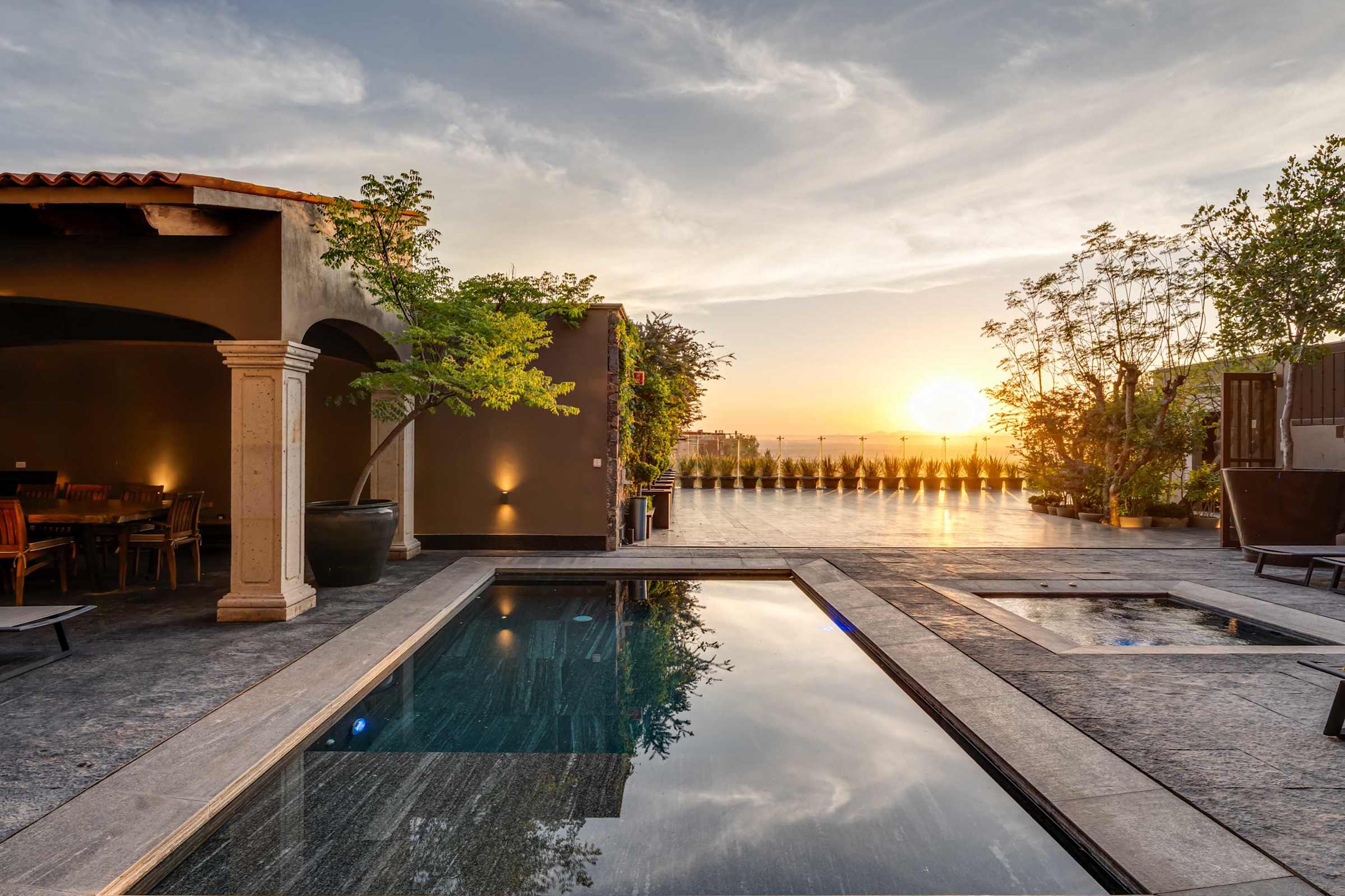 Casa Faroles, Designer 7BR Villa with Pool Jacuzzi & Full Staff · photo 62