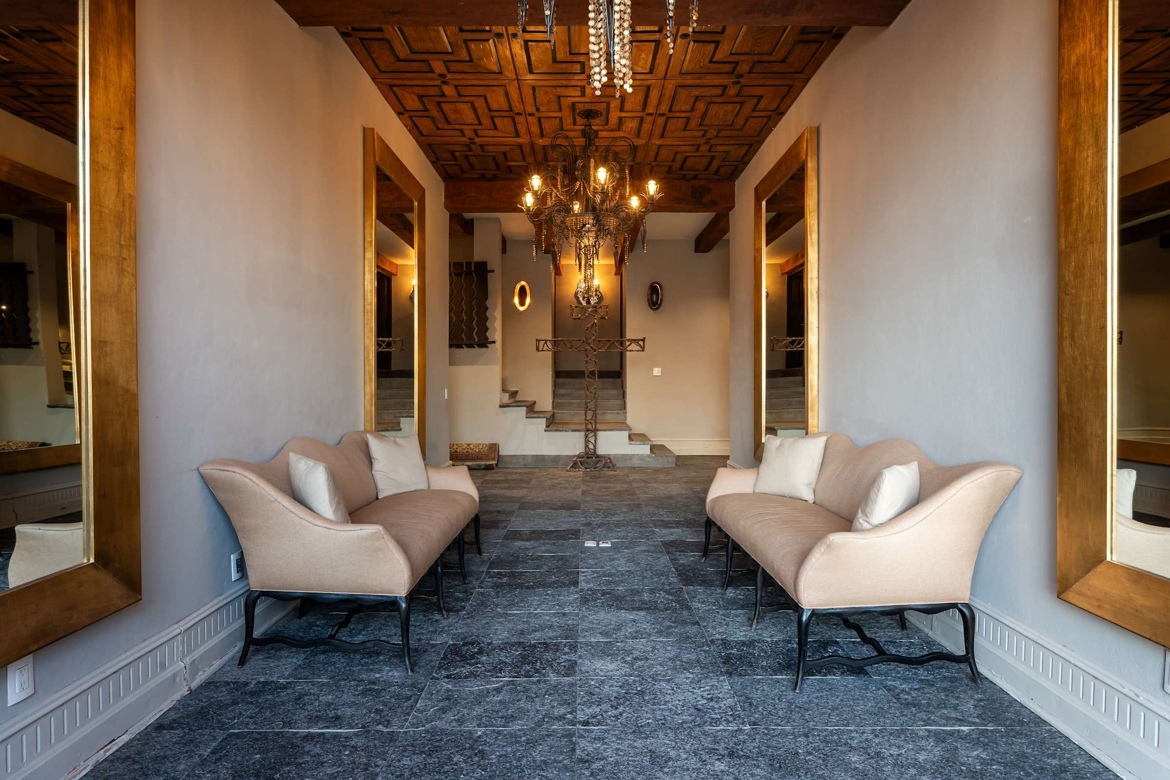 Casa Faroles, Designer 7BR Villa with Pool Jacuzzi & Full Staff · photo 61
