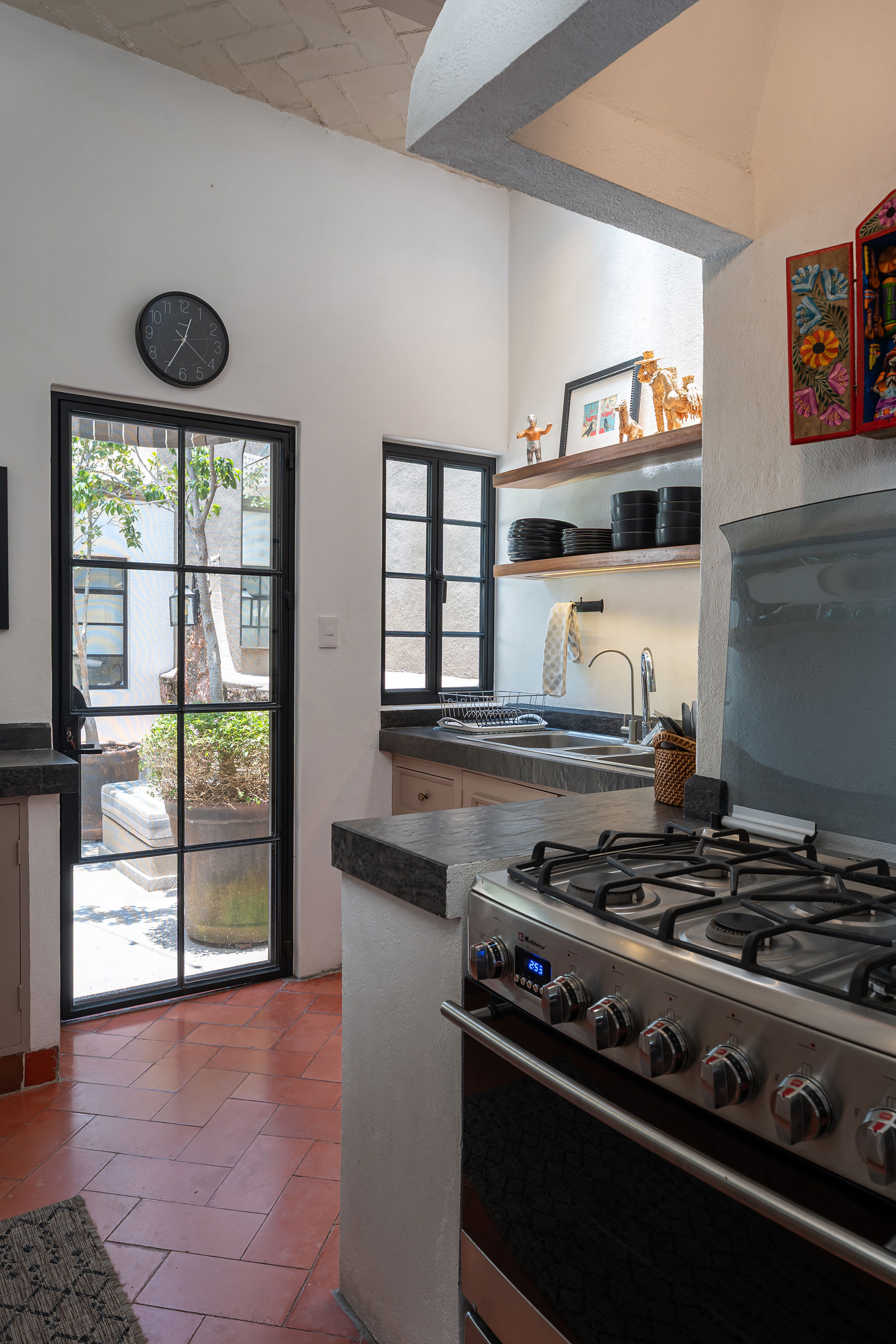 Casa Jari, 2BR Centro Home with Rooftop Terrace 35