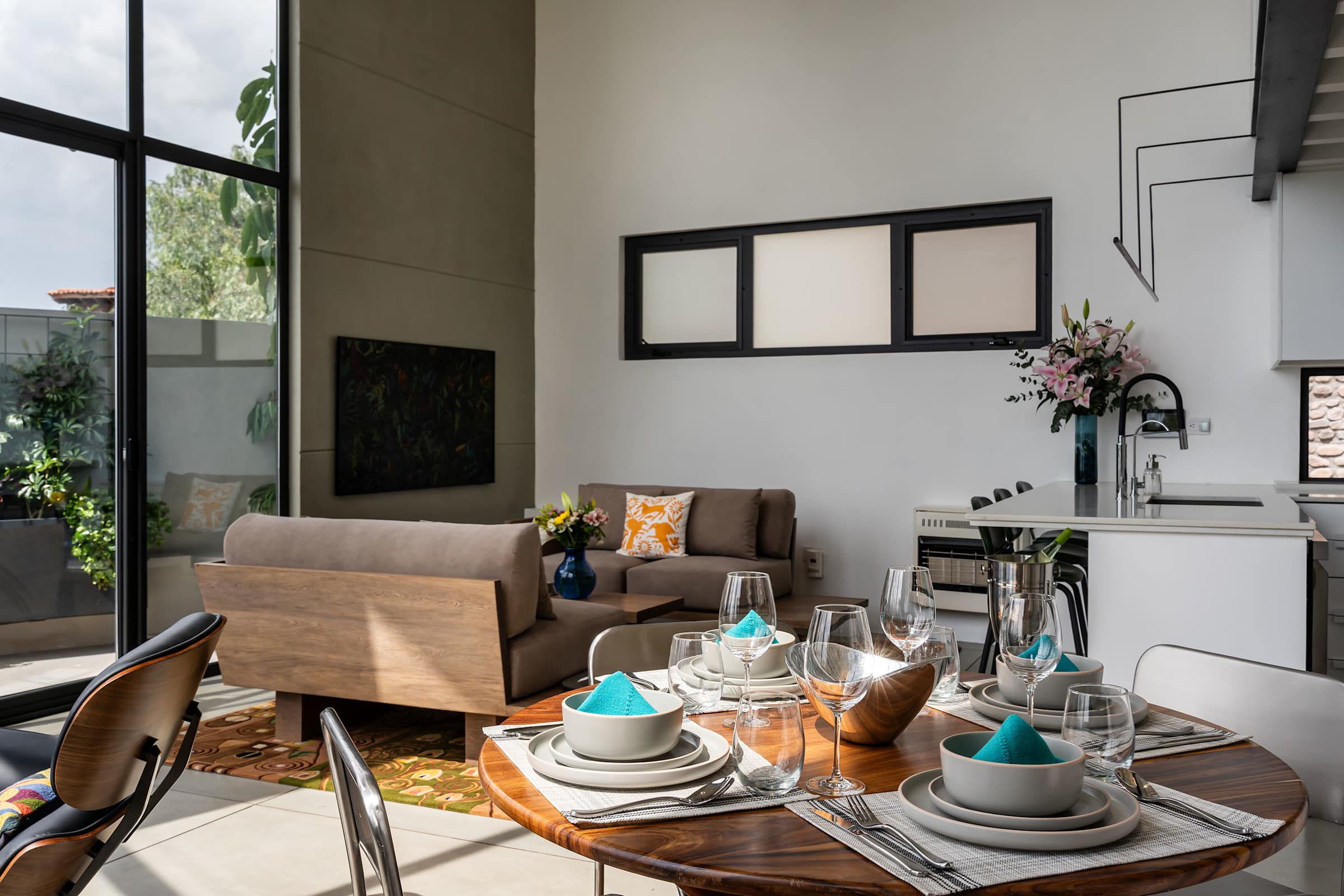 Casa Altamira: Stylish 1BR w/ City Views in Centro 26