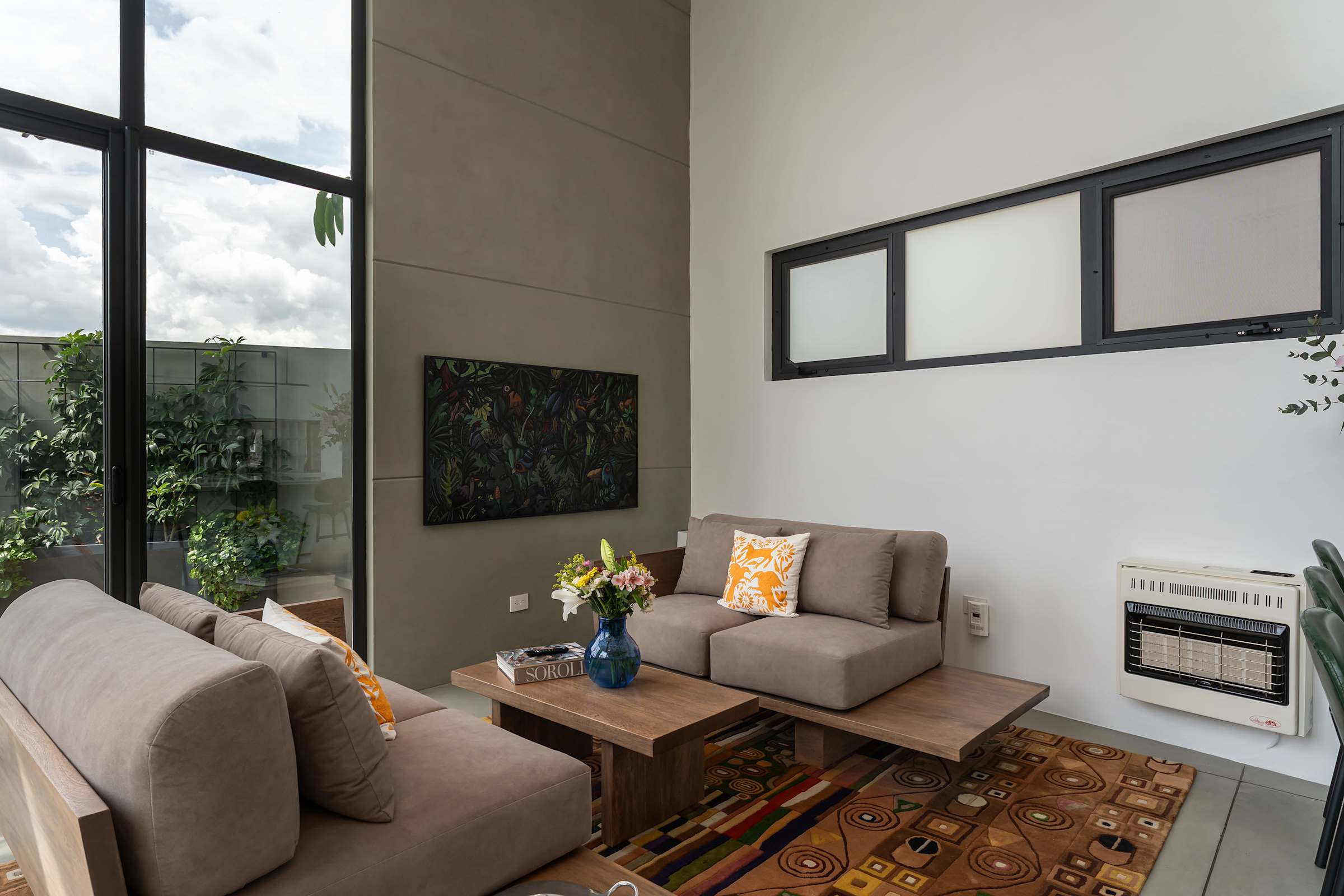 Casa Altamira: Stylish 1BR w/ City Views in Centro 25