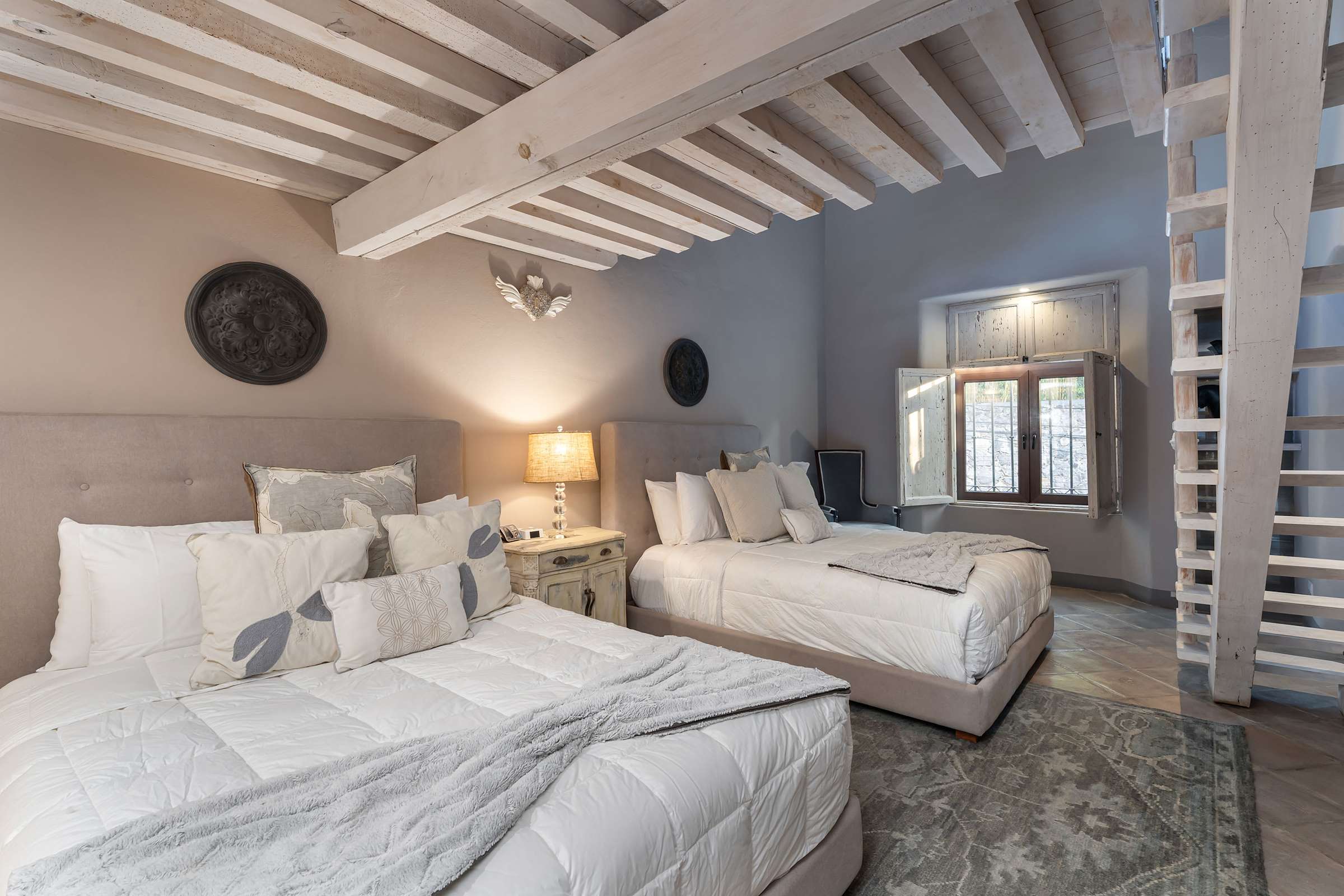 Casa Libélula – 3BR with Rooftop, Hot Tub & Views 36