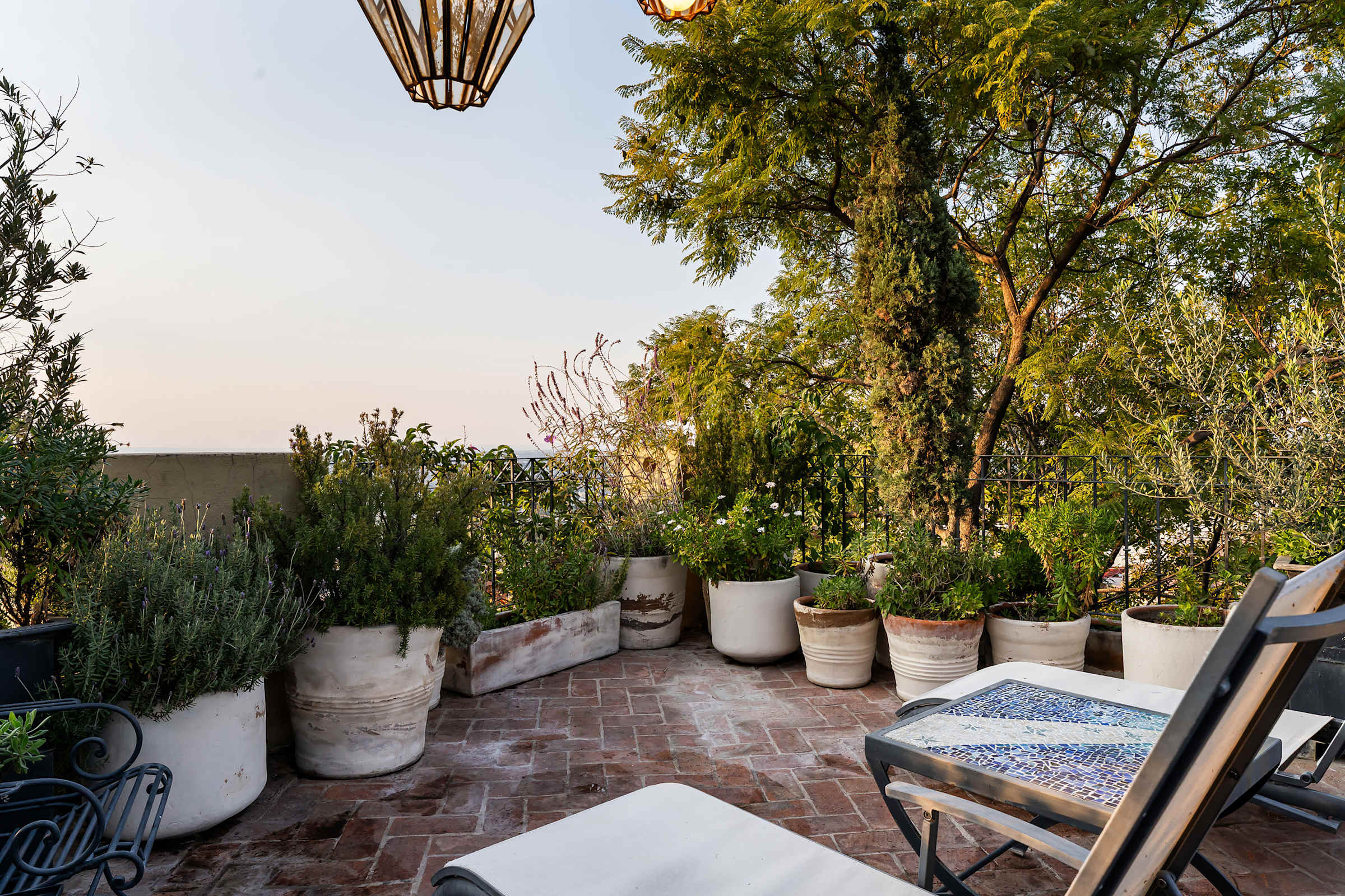 Casa Libélula – 3BR with Rooftop, Hot Tub & Views 25