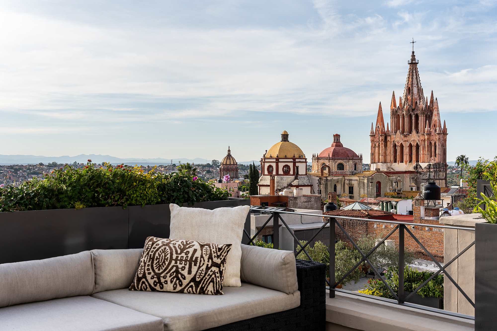 Le Cottage Penthouse, Large Terrace & City Views 19