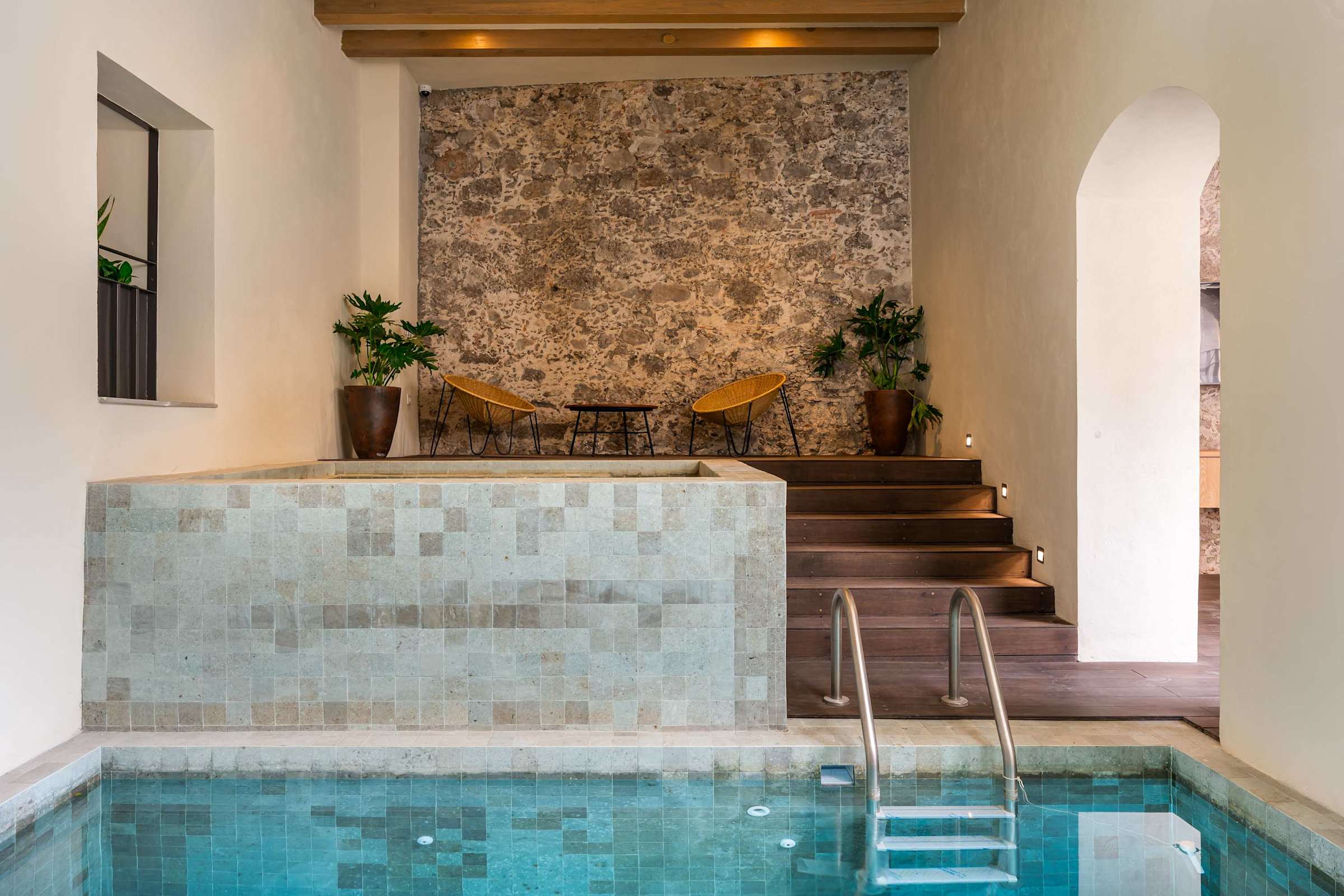 Shared community pool and hot tub.