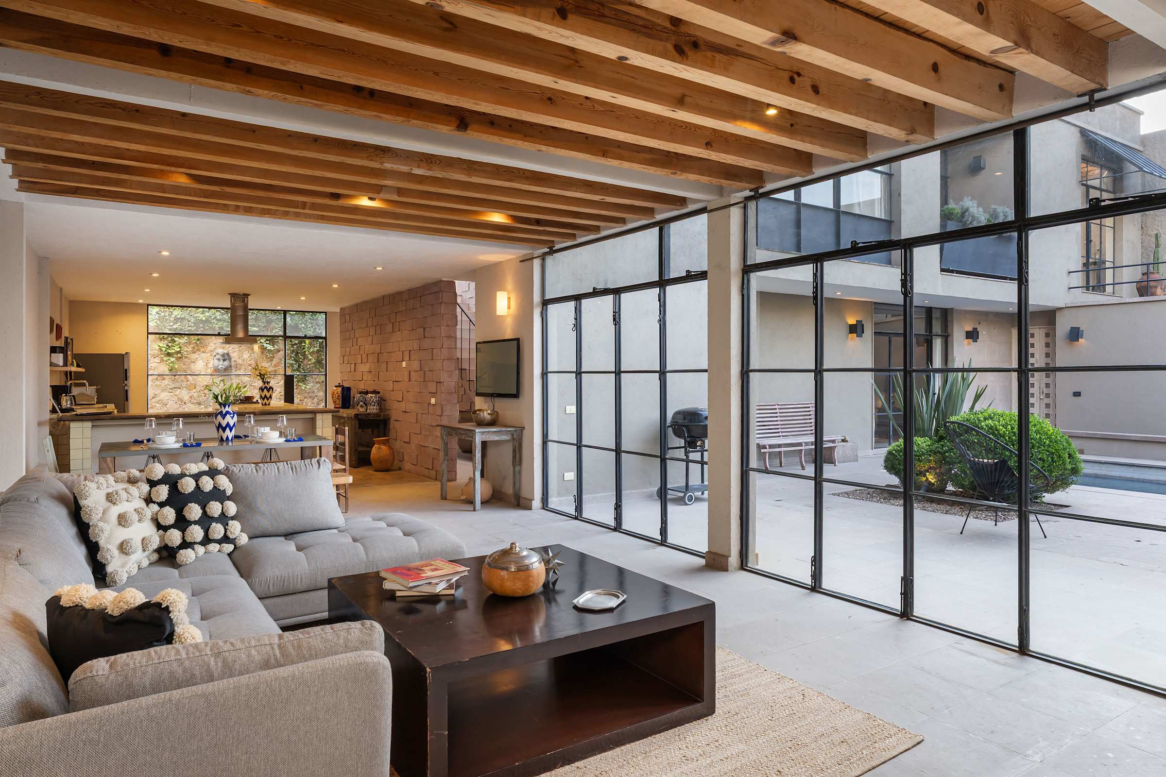 The Glasshouse — Contemporary 5BR w/Pool & Rooftop 15