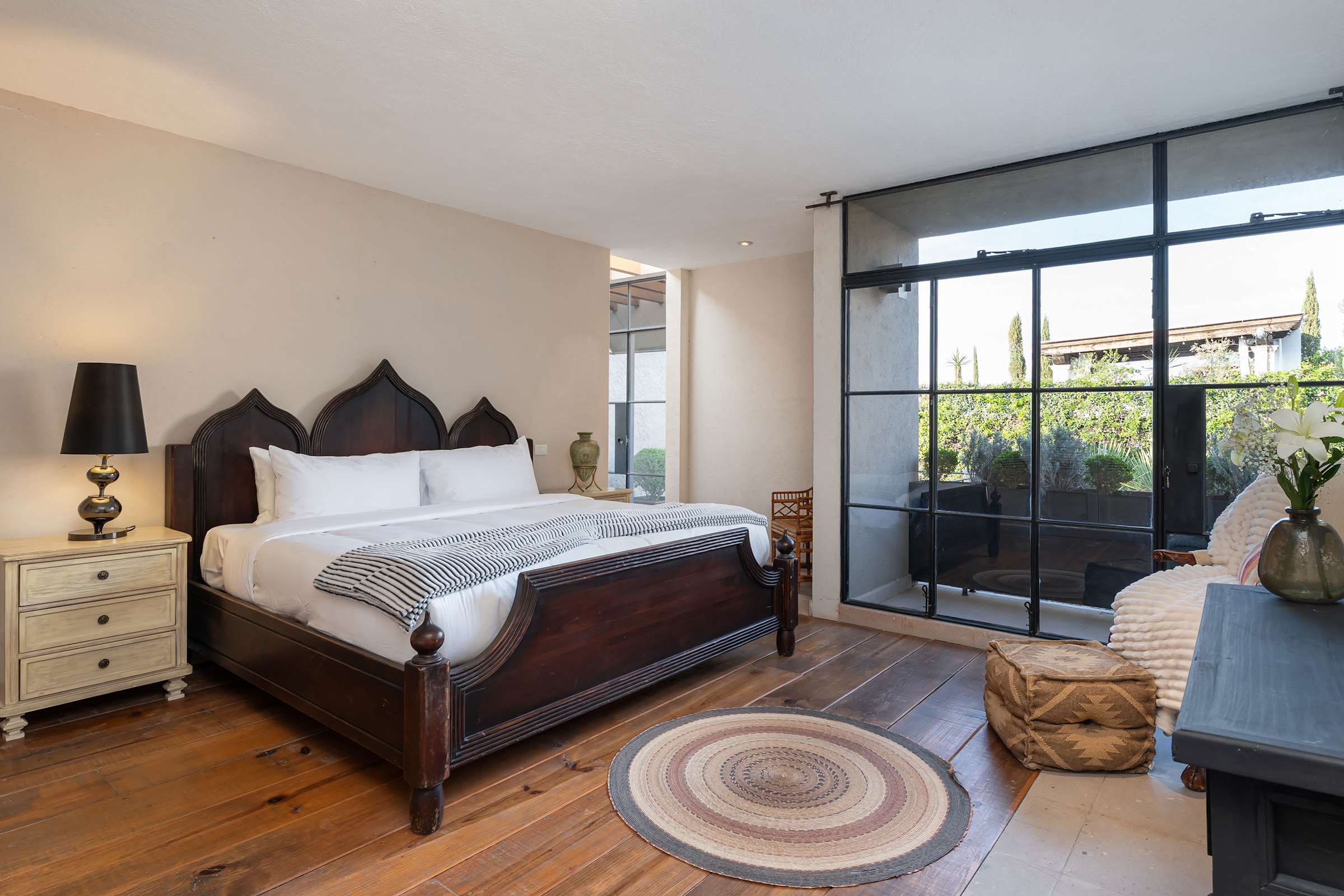 The Glasshouse — Contemporary 5BR w/Pool & Rooftop 20