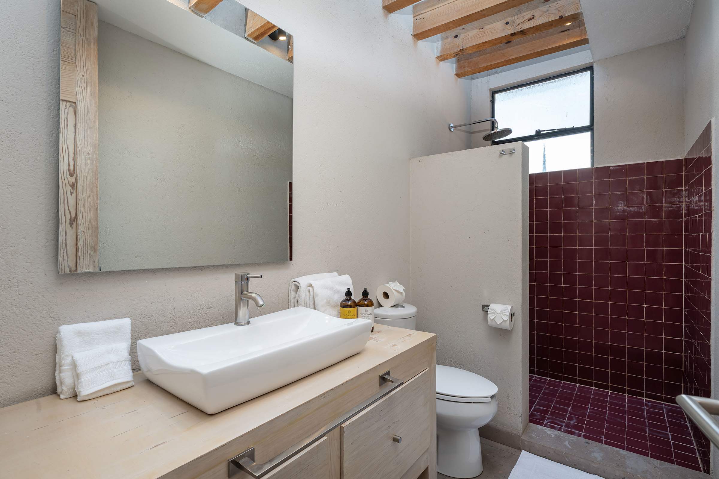 The Glasshouse — Contemporary 5BR w/Pool & Rooftop 28