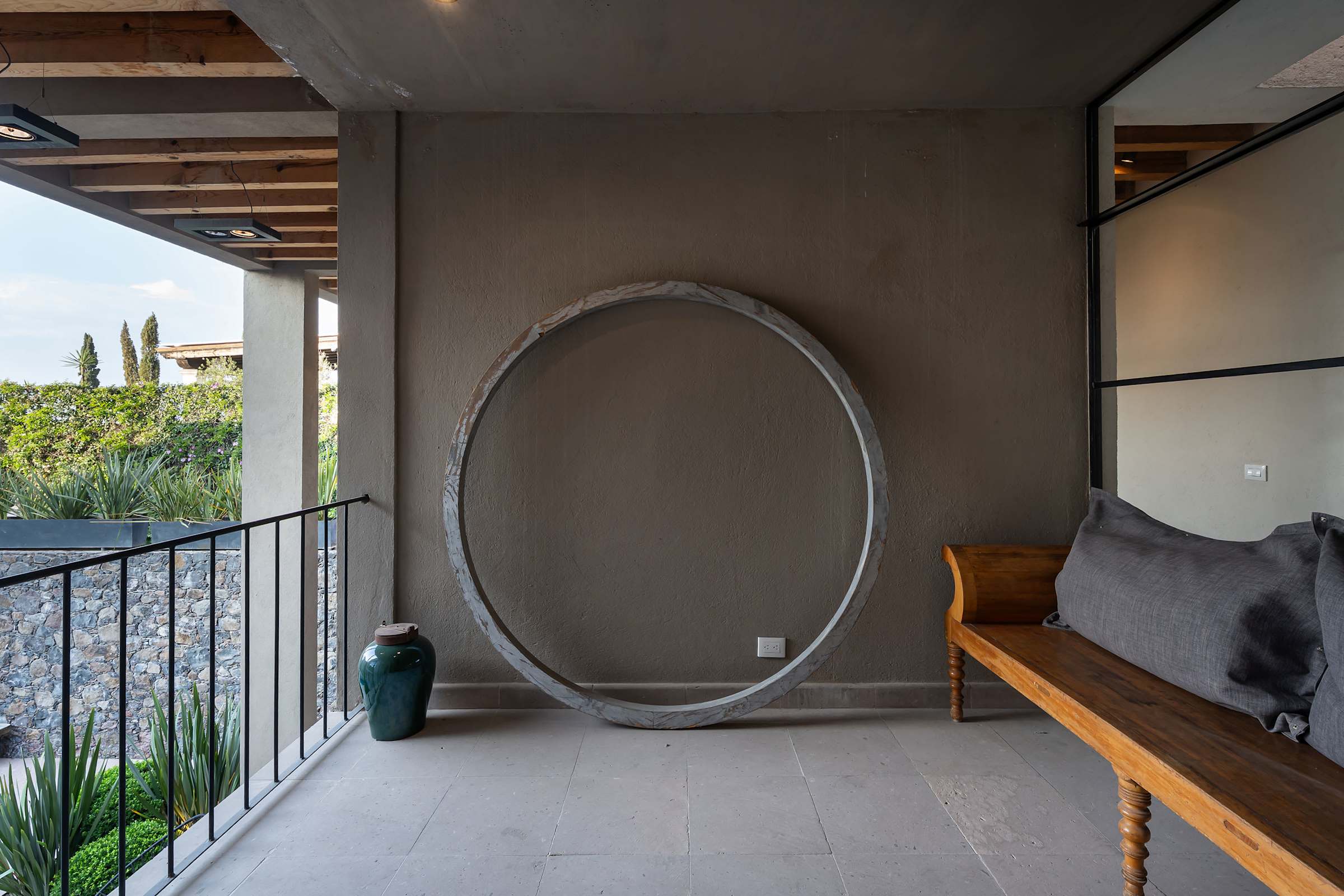 The Glasshouse — Contemporary 5BR w/Pool & Rooftop 32