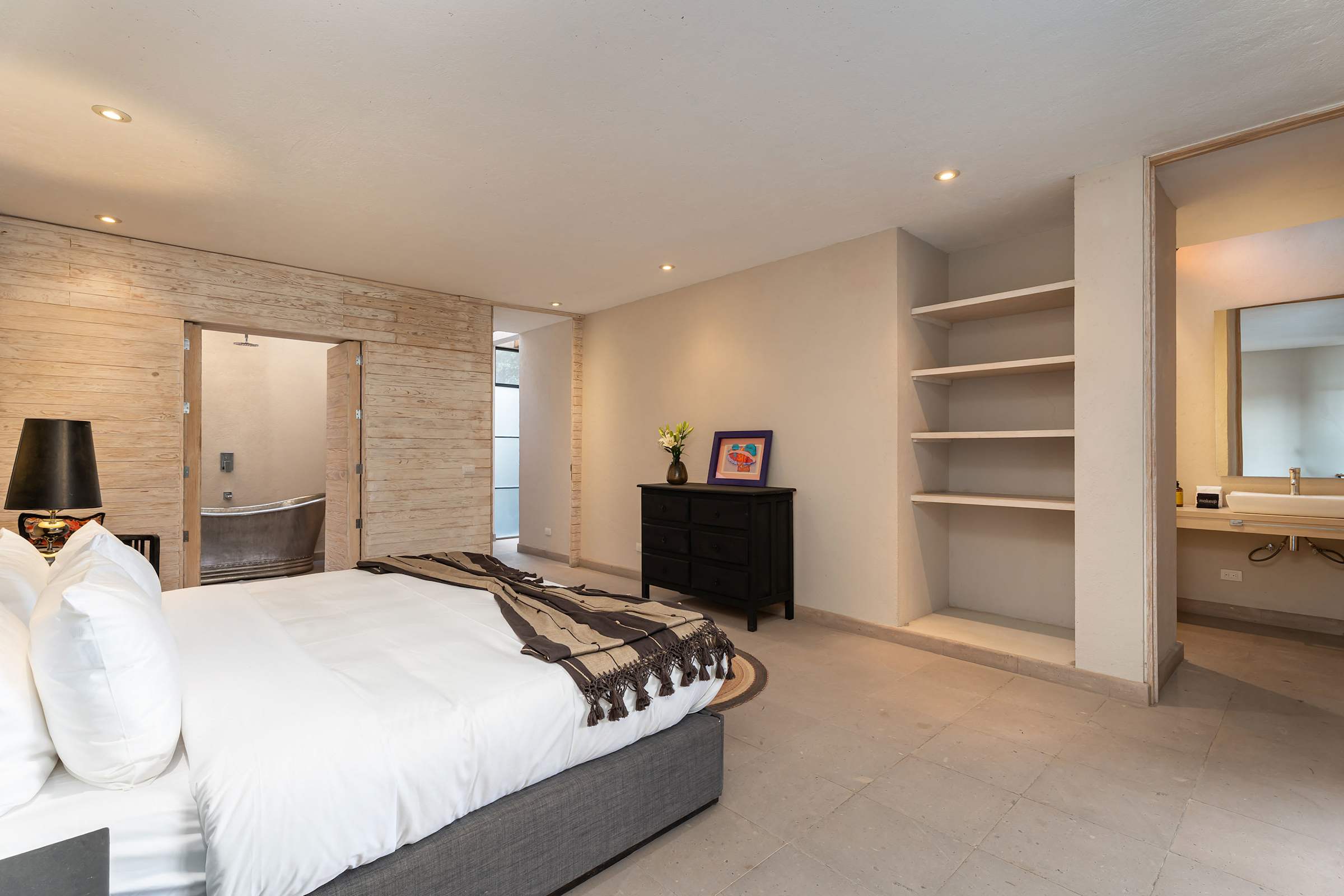 The Glasshouse — Contemporary 5BR w/Pool & Rooftop 35