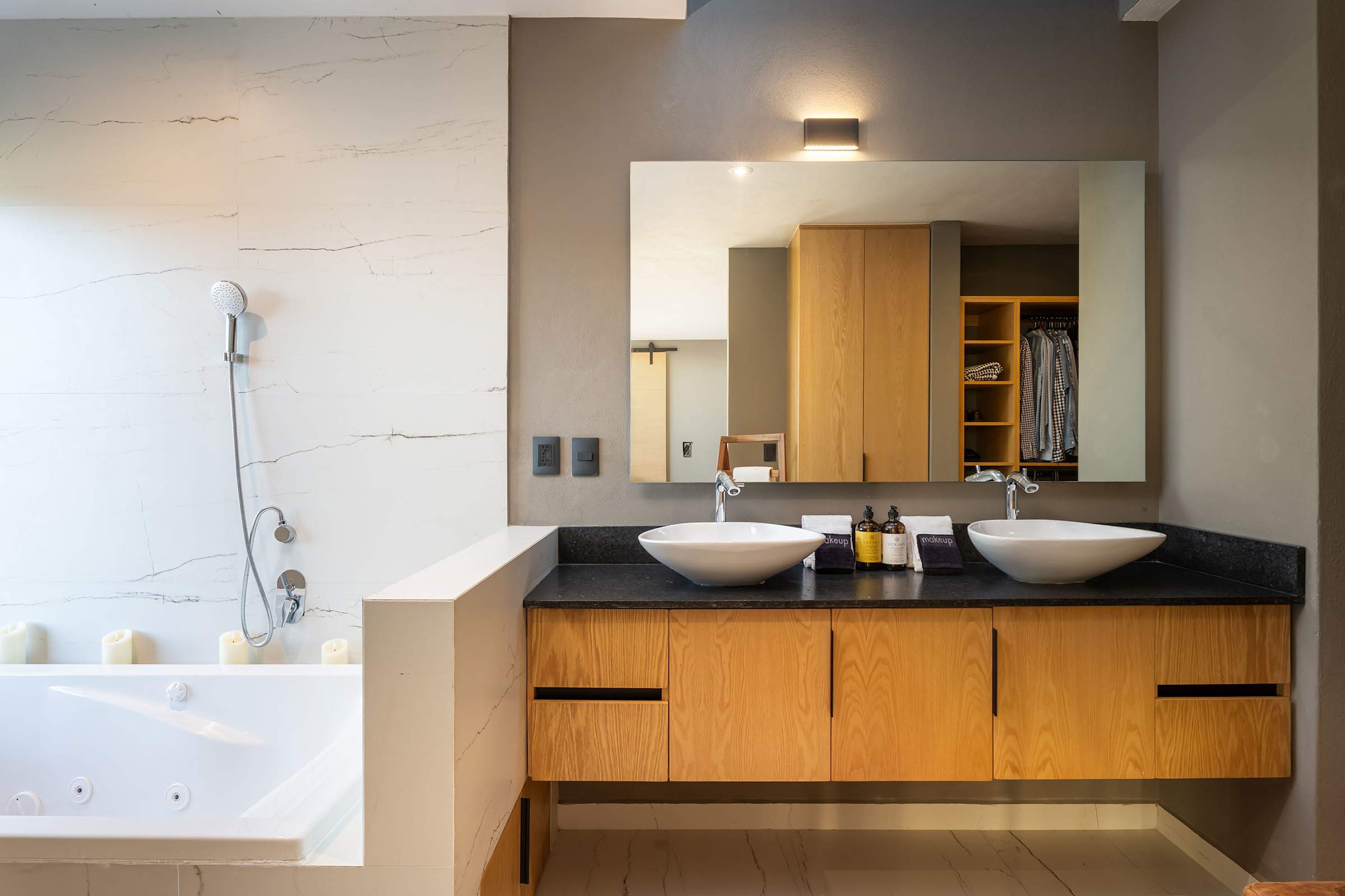 Casa Malanquín, Modern 4BR Home in Golf Community 20